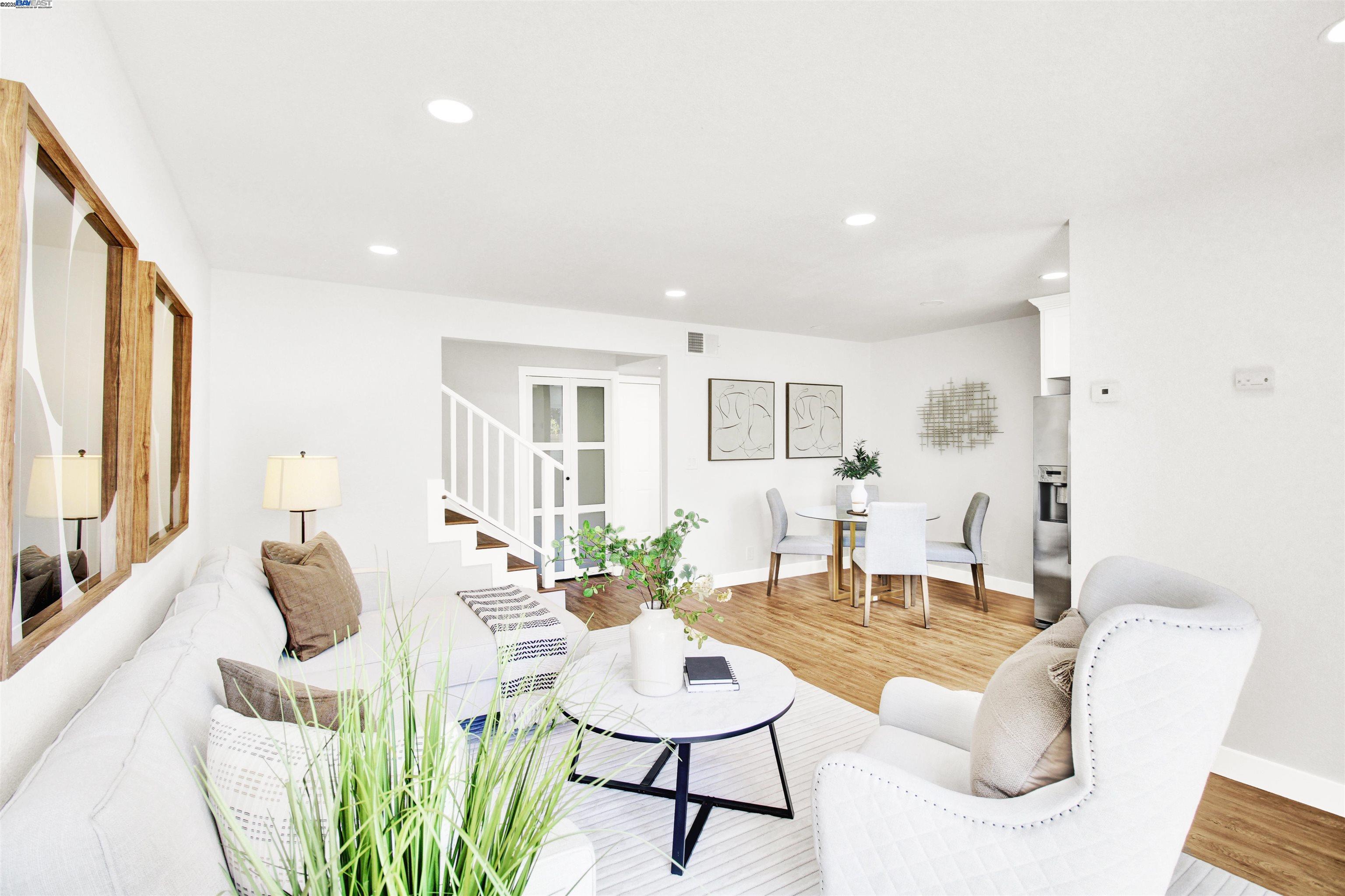 Detail Gallery Image 1 of 48 For 4809 El Torazo Cmn, Fremont,  CA 94536 - 4 Beds | 1/1 Baths