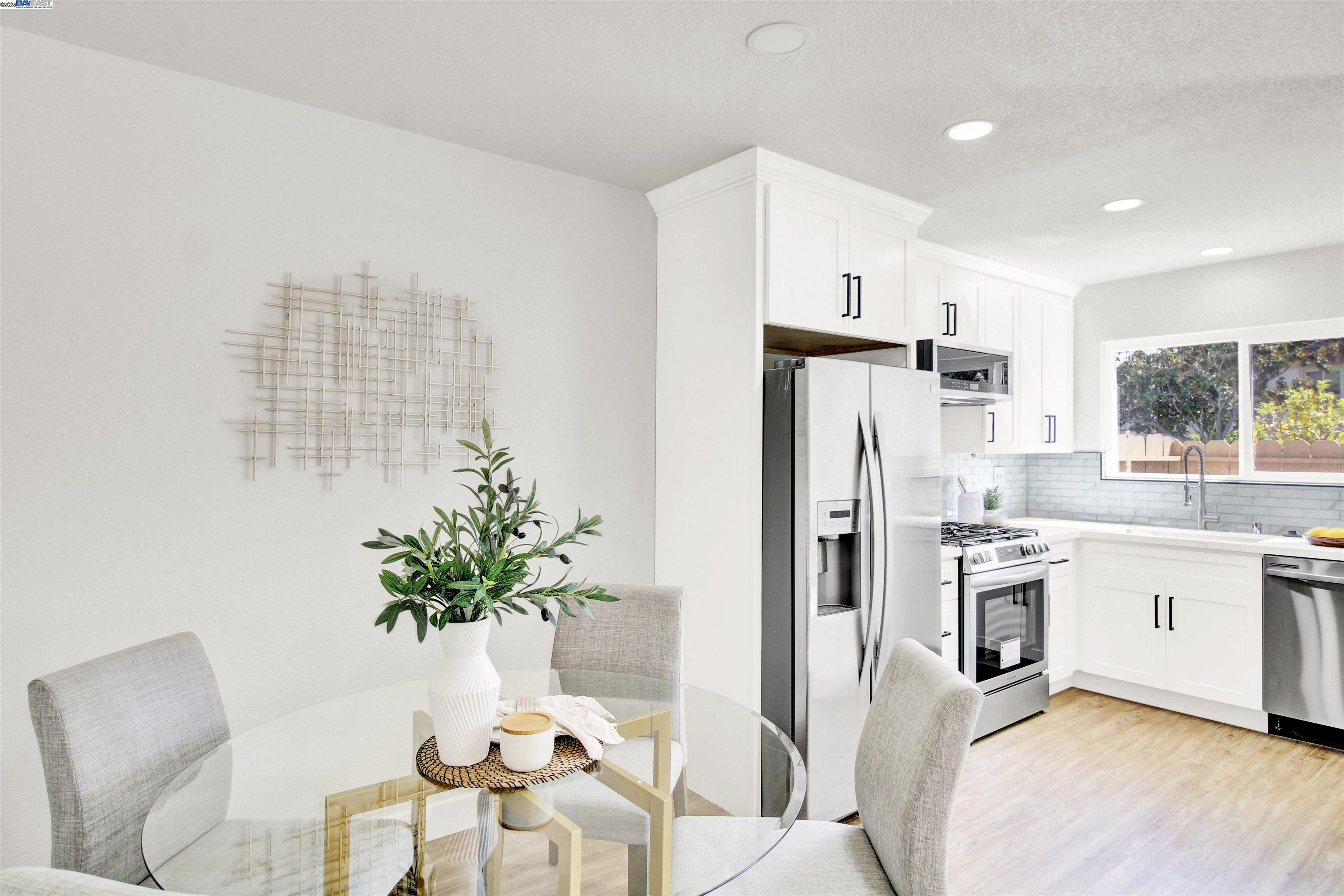 Detail Gallery Image 11 of 48 For 4809 El Torazo Cmn, Fremont,  CA 94536 - 4 Beds | 1/1 Baths