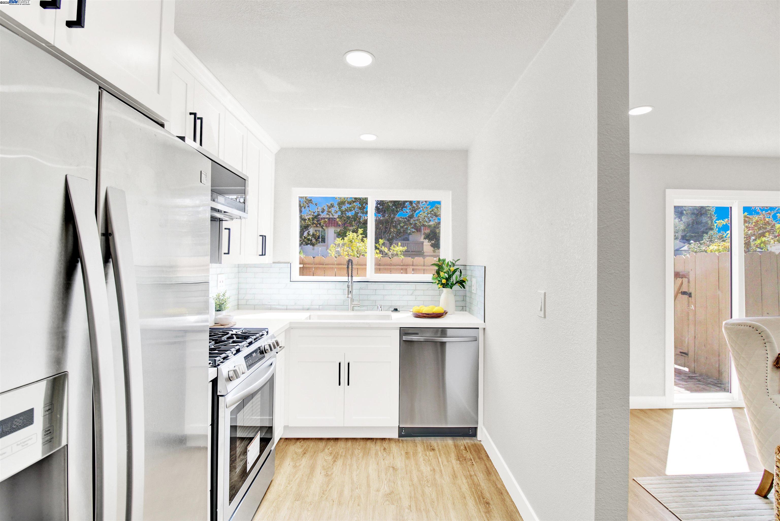 Detail Gallery Image 15 of 48 For 4809 El Torazo Cmn, Fremont,  CA 94536 - 4 Beds | 1/1 Baths