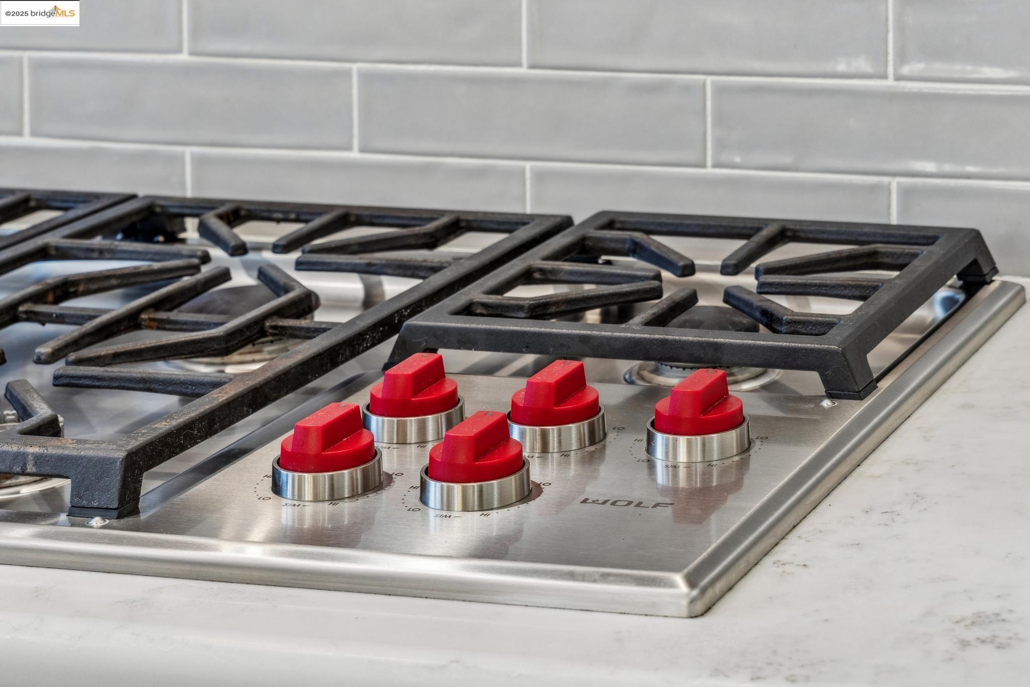 Detail Gallery Image 18 of 58 For 267 Columbia Ave, Kensington,  CA 94708 - 2 Beds | 2/2 Baths