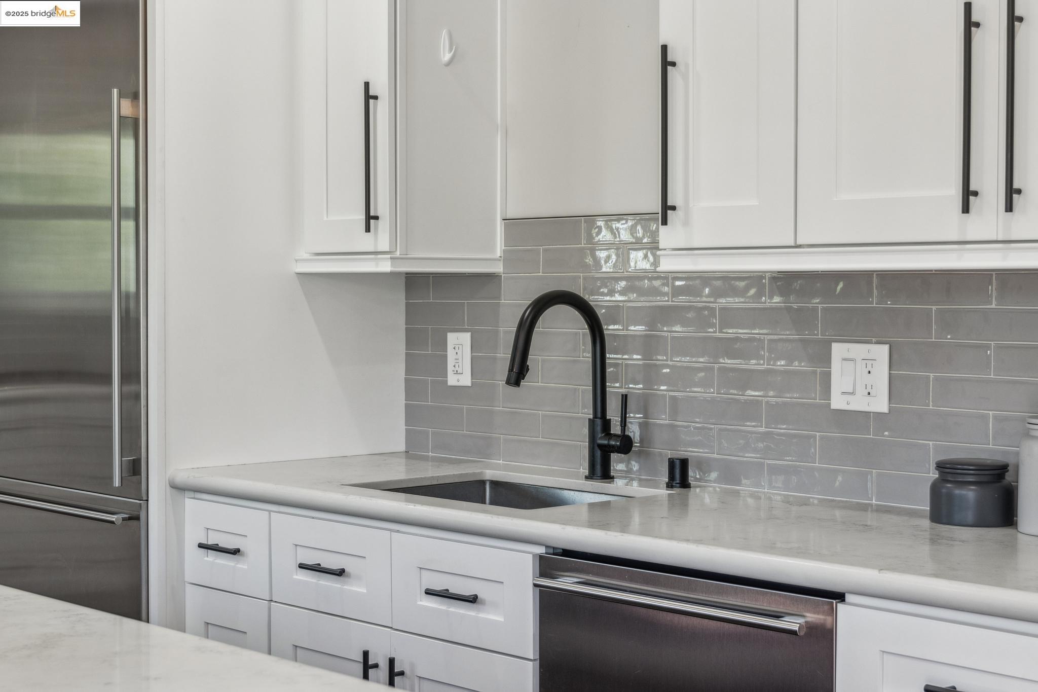 Detail Gallery Image 20 of 58 For 267 Columbia Ave, Kensington,  CA 94708 - 2 Beds | 2/2 Baths