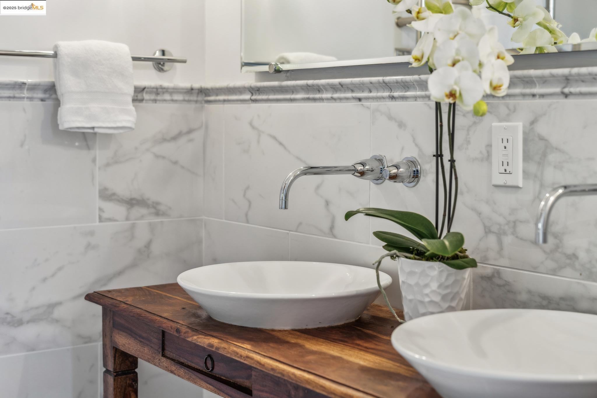 Detail Gallery Image 30 of 58 For 267 Columbia Ave, Kensington,  CA 94708 - 2 Beds | 2/2 Baths