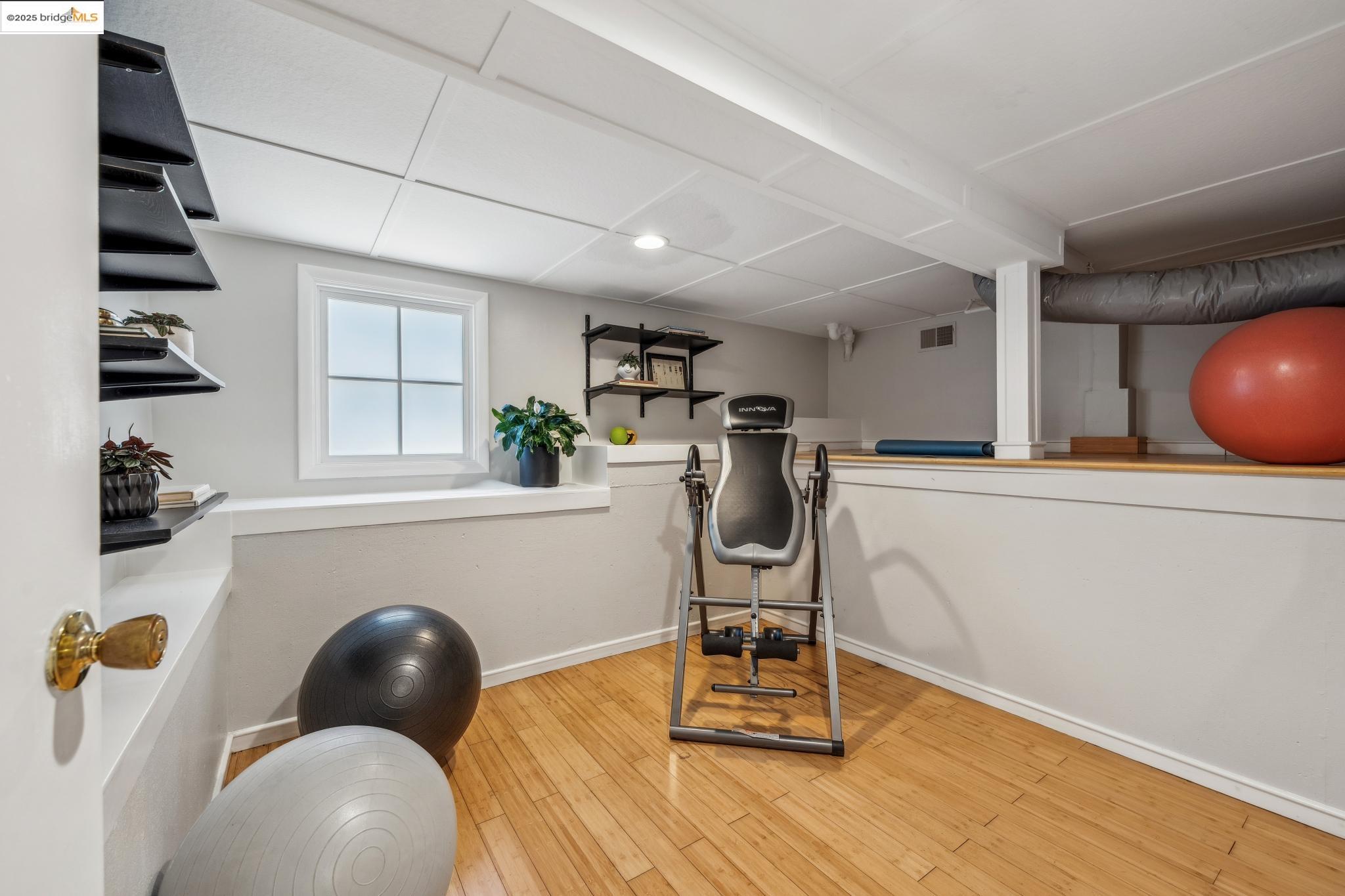 Detail Gallery Image 38 of 58 For 267 Columbia Ave, Kensington,  CA 94708 - 2 Beds | 2/2 Baths
