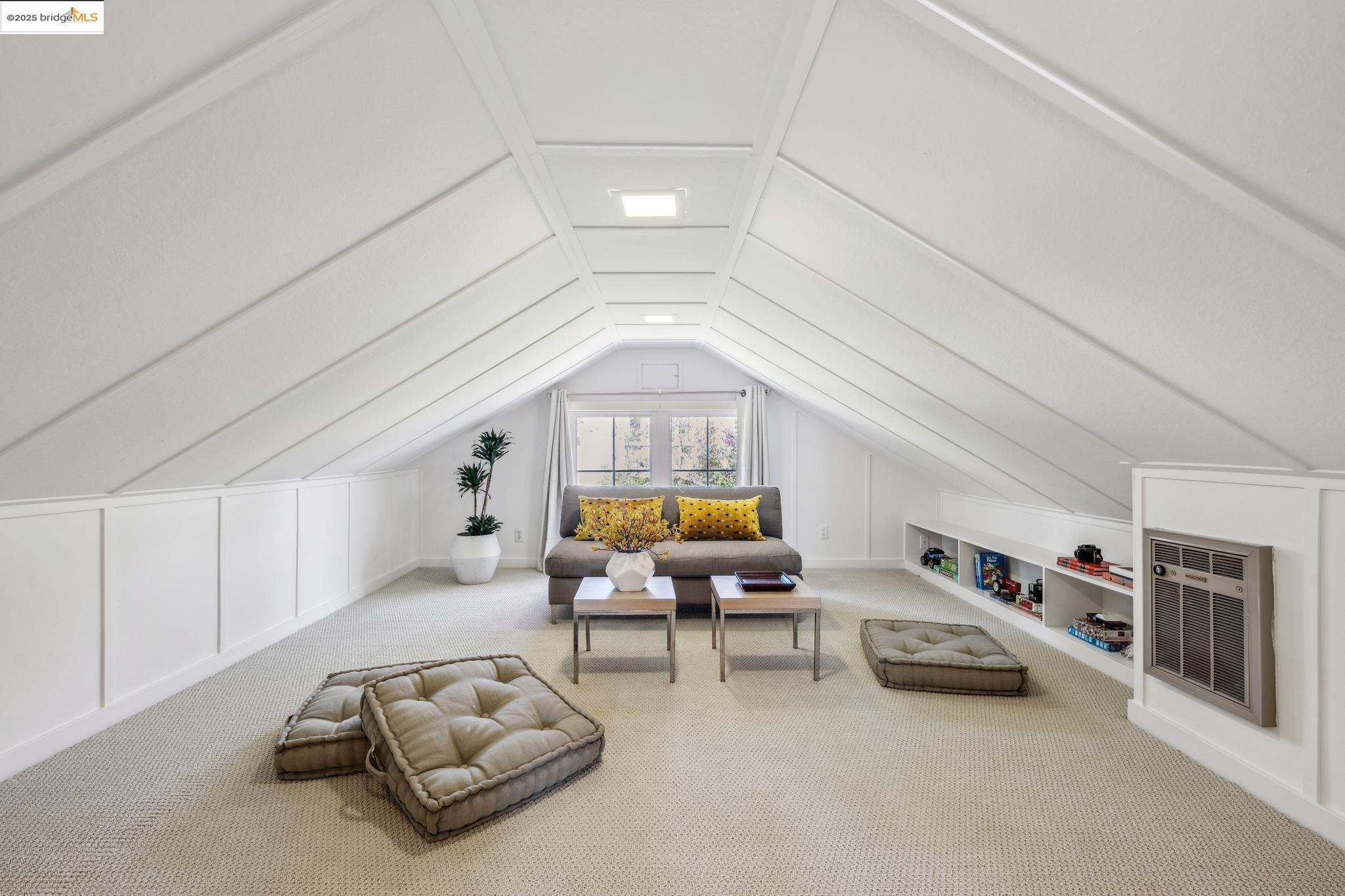 Detail Gallery Image 44 of 58 For 267 Columbia Ave, Kensington,  CA 94708 - 2 Beds | 2/2 Baths
