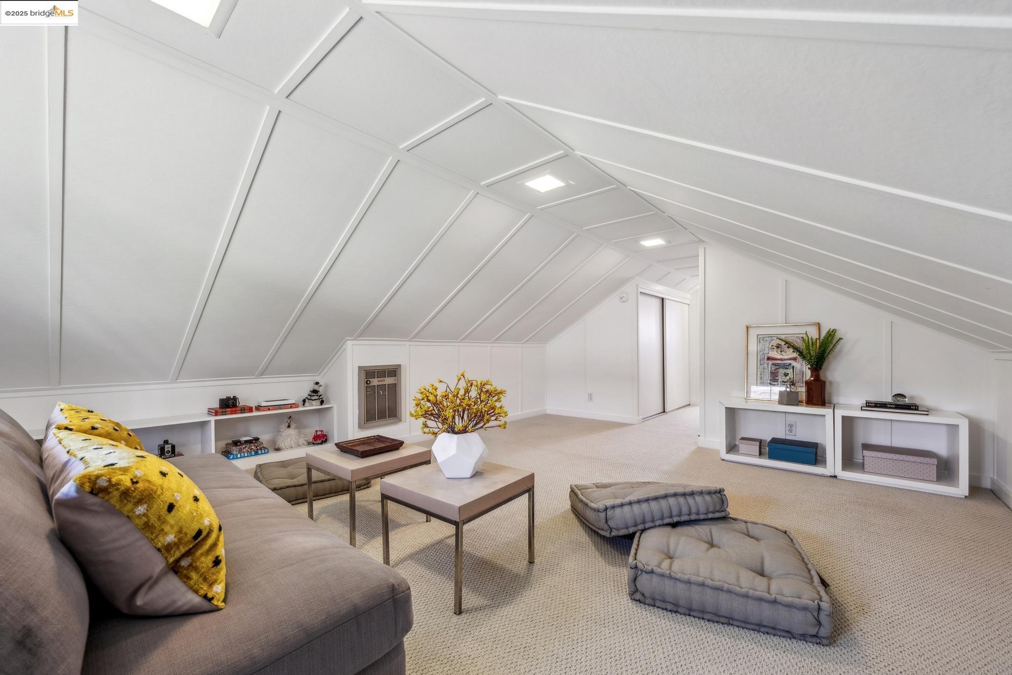 Detail Gallery Image 45 of 58 For 267 Columbia Ave, Kensington,  CA 94708 - 2 Beds | 2/2 Baths
