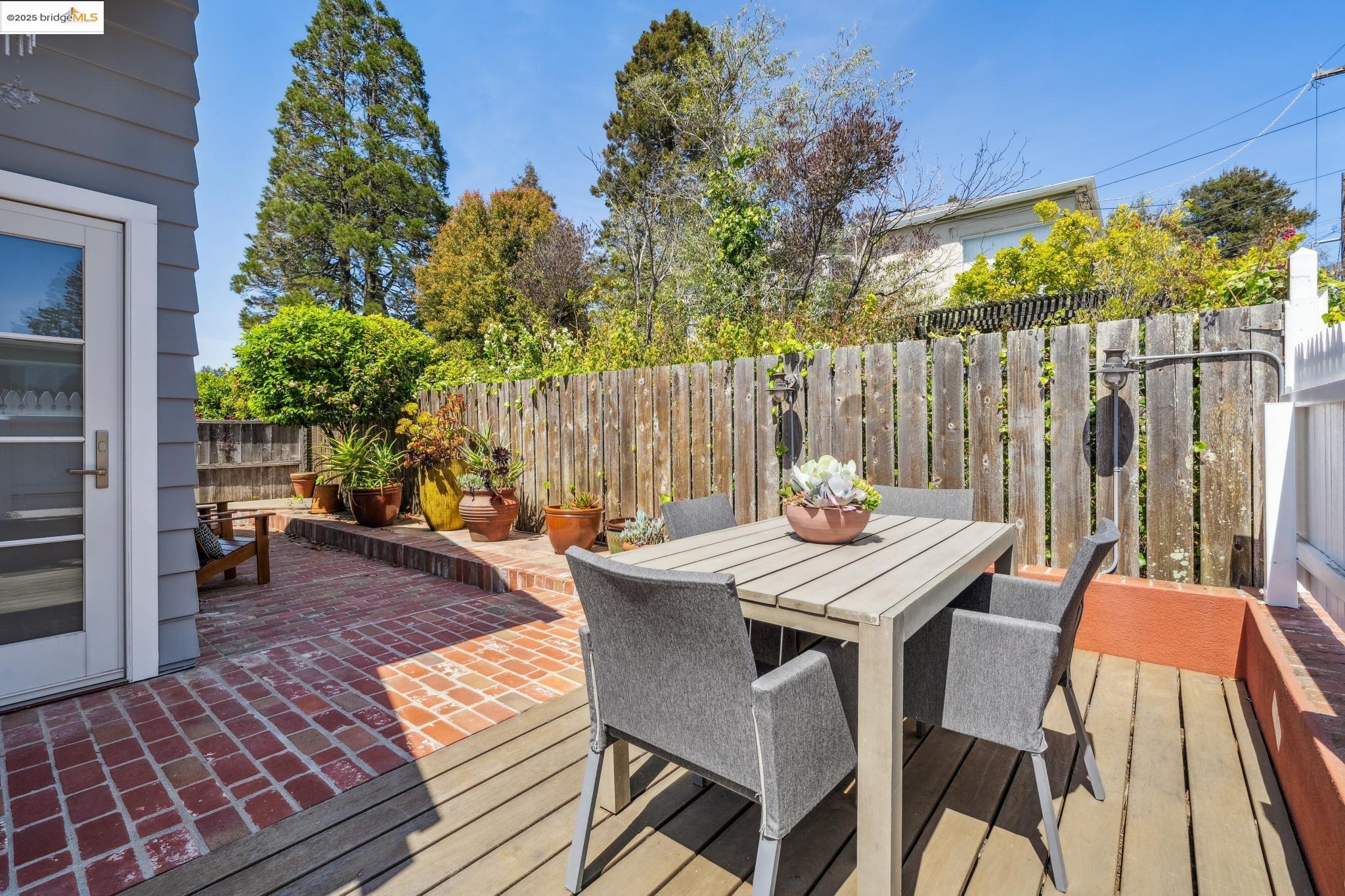 Detail Gallery Image 51 of 58 For 267 Columbia Ave, Kensington,  CA 94708 - 2 Beds | 2/2 Baths