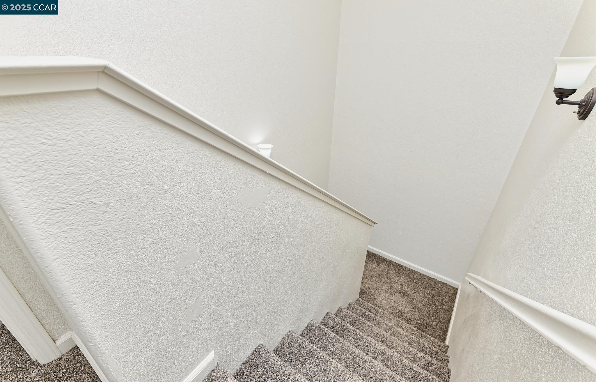 Detail Gallery Image 20 of 22 For 110 Summer Stroll Cir, Sacramento,  CA 95823 - 3 Beds | 2/1 Baths