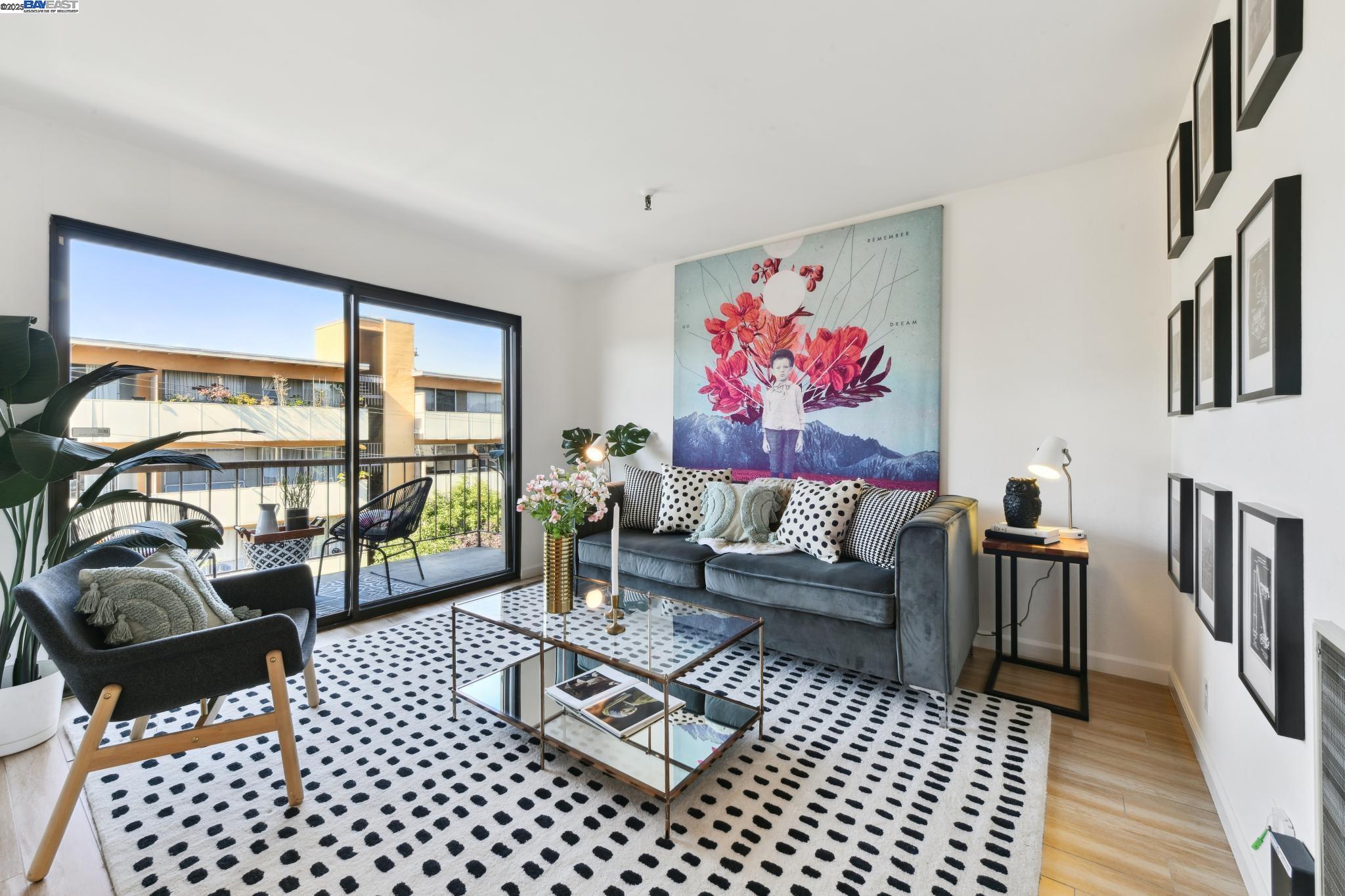 MLS: 41097819 Condo For Sale