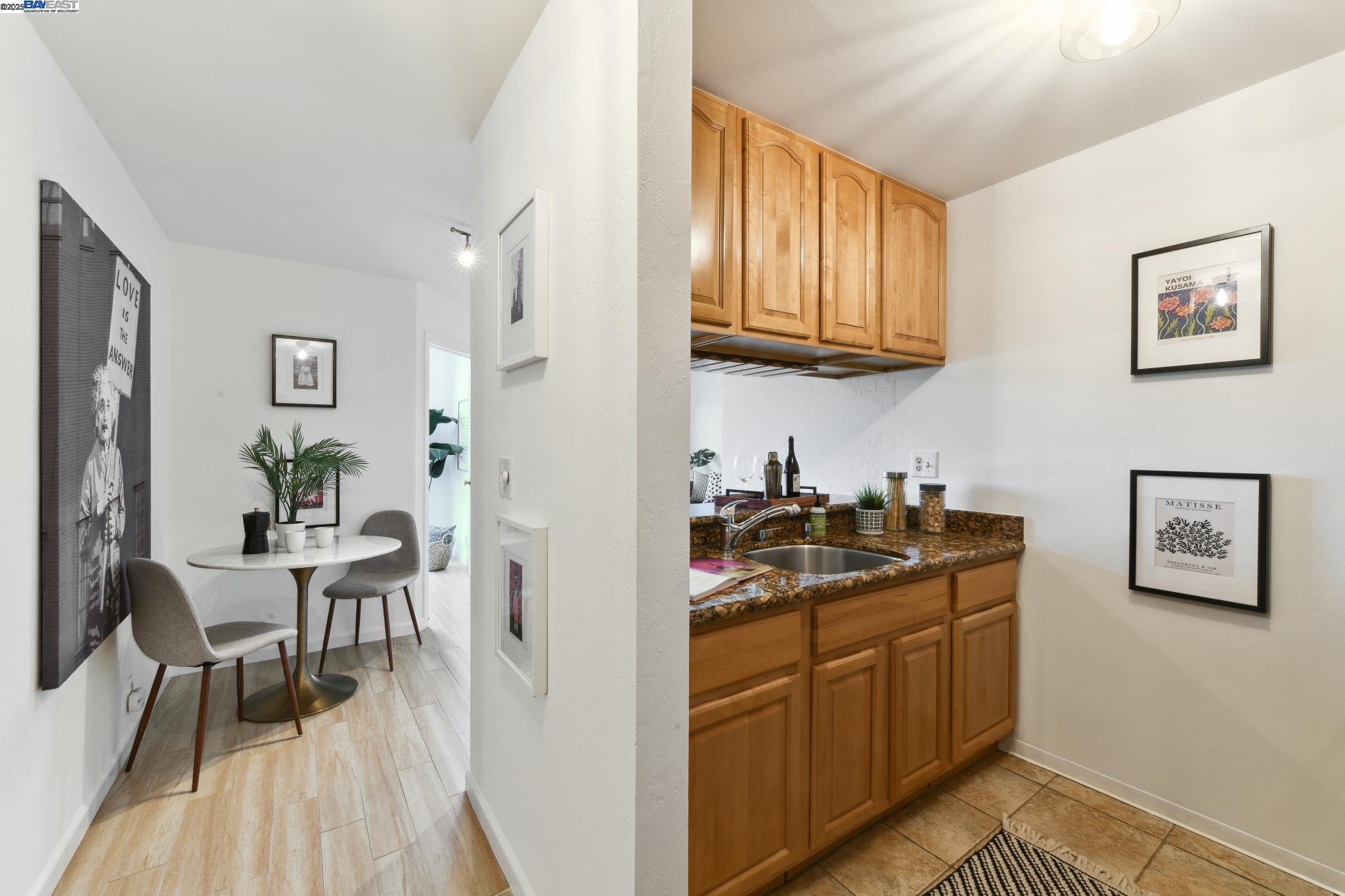 Photo #10: 41097819 Listing: Photo #10
