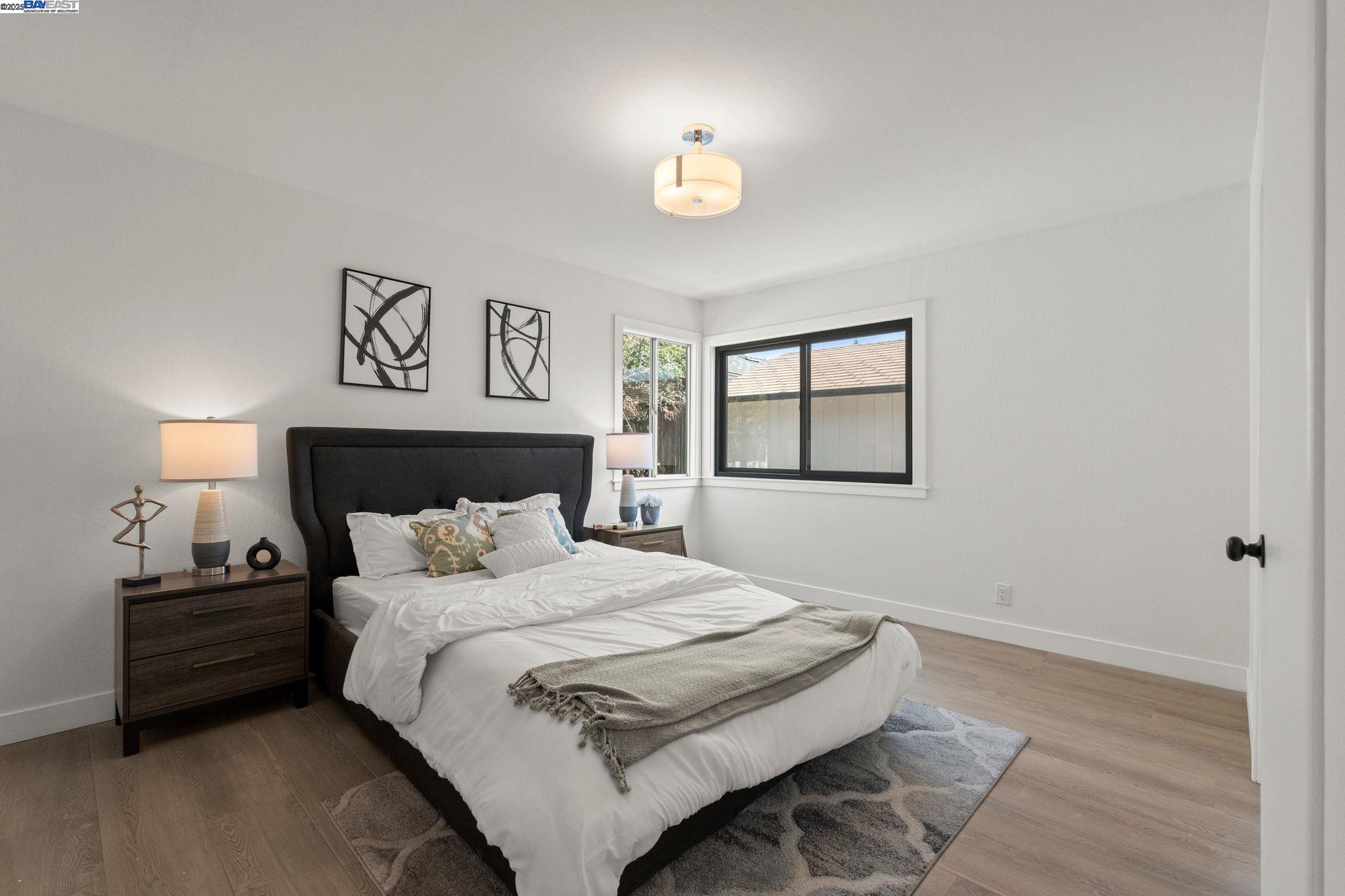 Detail Gallery Image 13 of 33 For 18878 Brickell Way, Castro Valley,  CA 94546 - 4 Beds | 3 Baths
