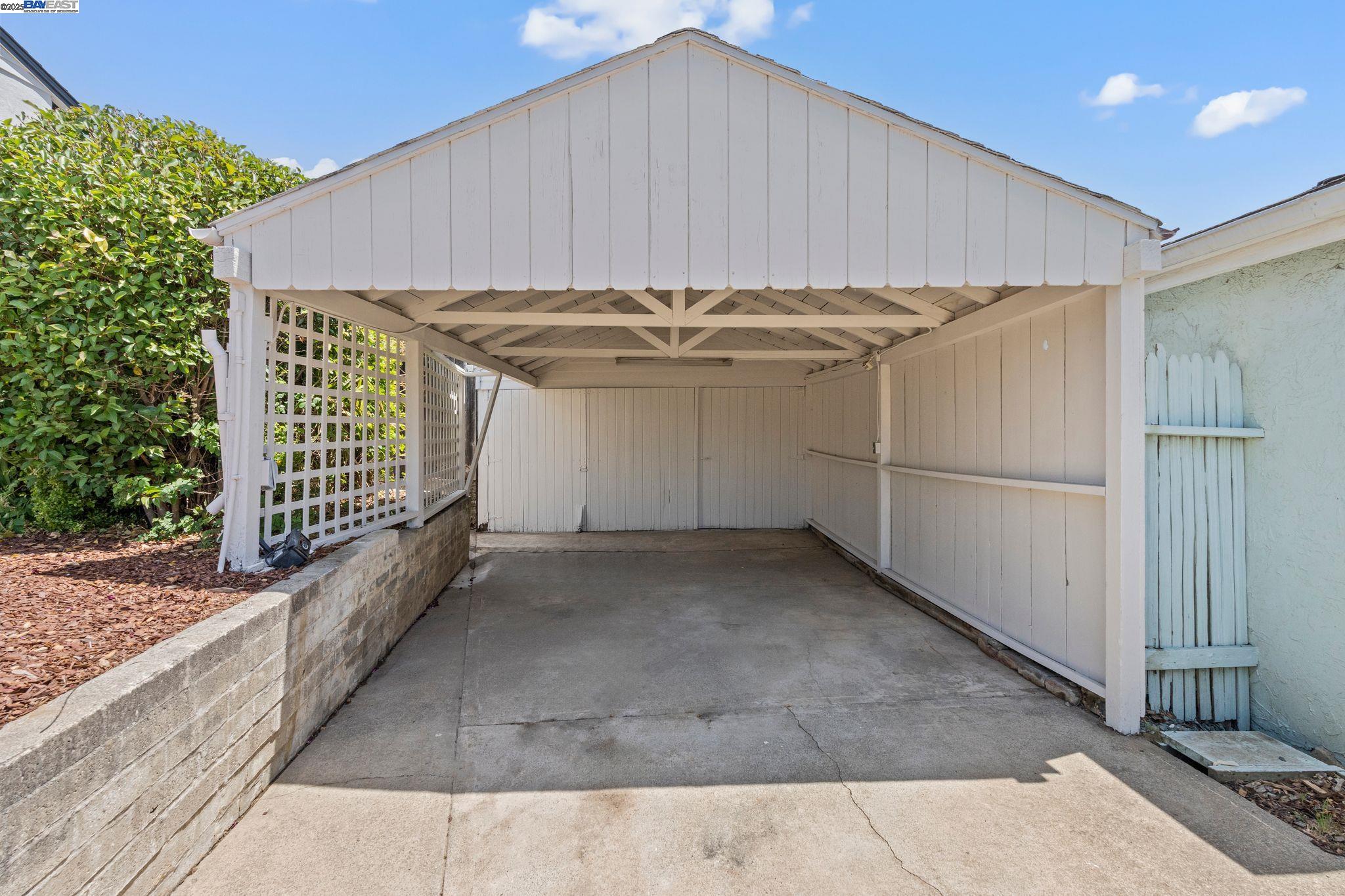 Detail Gallery Image 32 of 33 For 18878 Brickell Way, Castro Valley,  CA 94546 - 4 Beds | 3 Baths