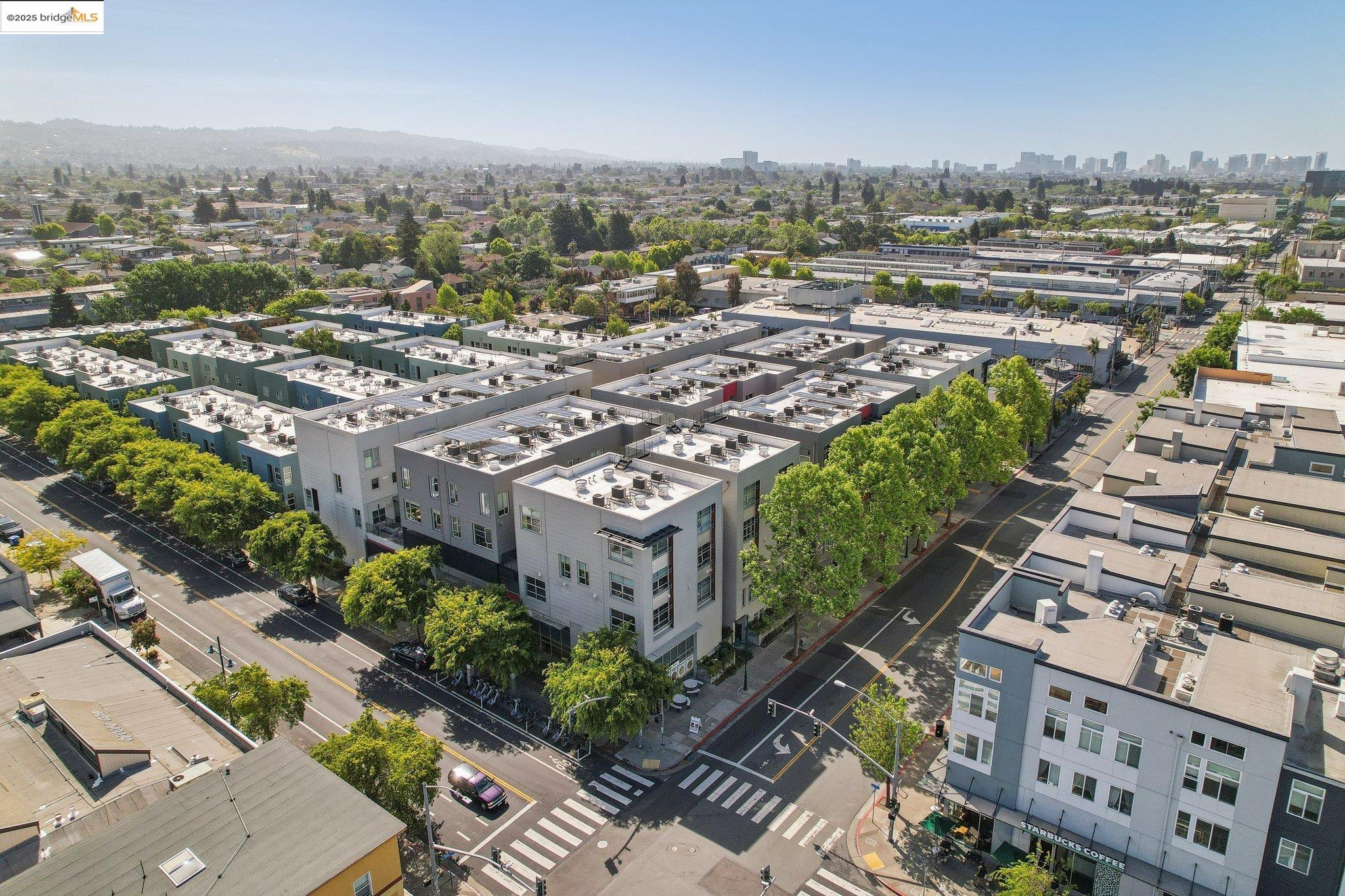 Detail Gallery Image 17 of 23 For 6466 Hollis St #236,  Emeryville,  CA 94608 - 1 Beds | 1 Baths