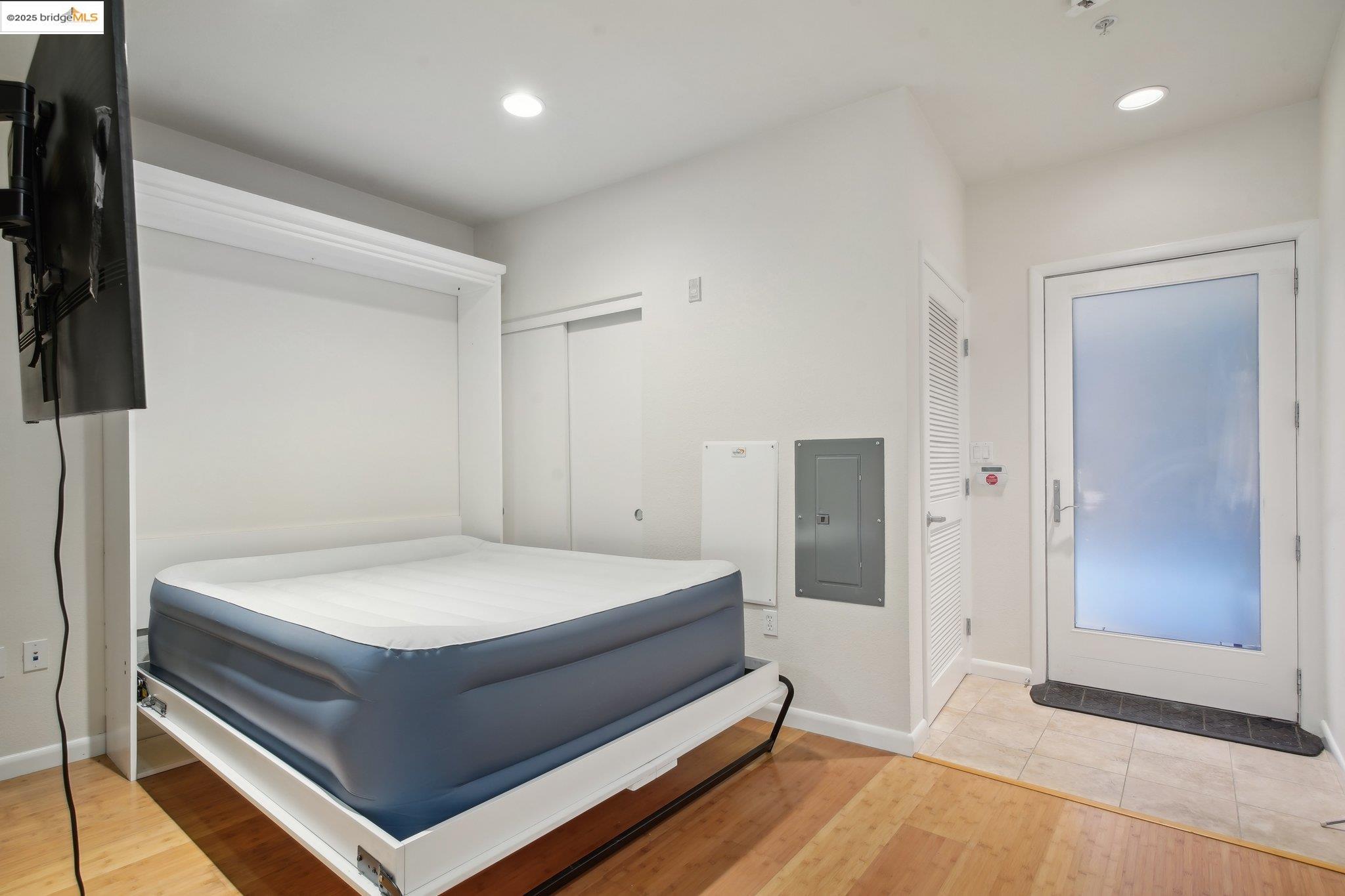 Detail Gallery Image 10 of 23 For 6466 Hollis St #236,  Emeryville,  CA 94608 - 1 Beds | 1 Baths