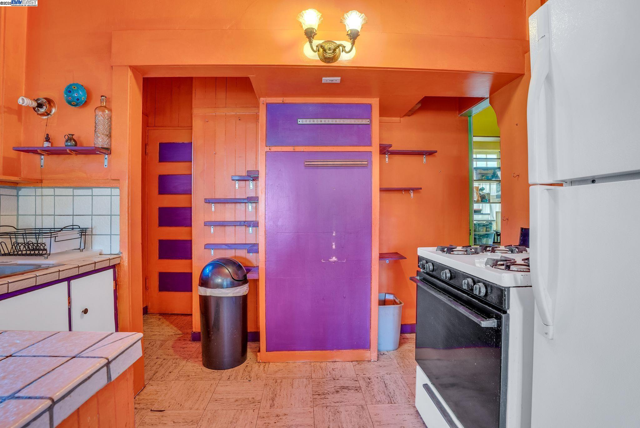 Detail Gallery Image 13 of 51 For 225-227 Orange Street, Oakland,  CA 94610 - – Beds | – Baths
