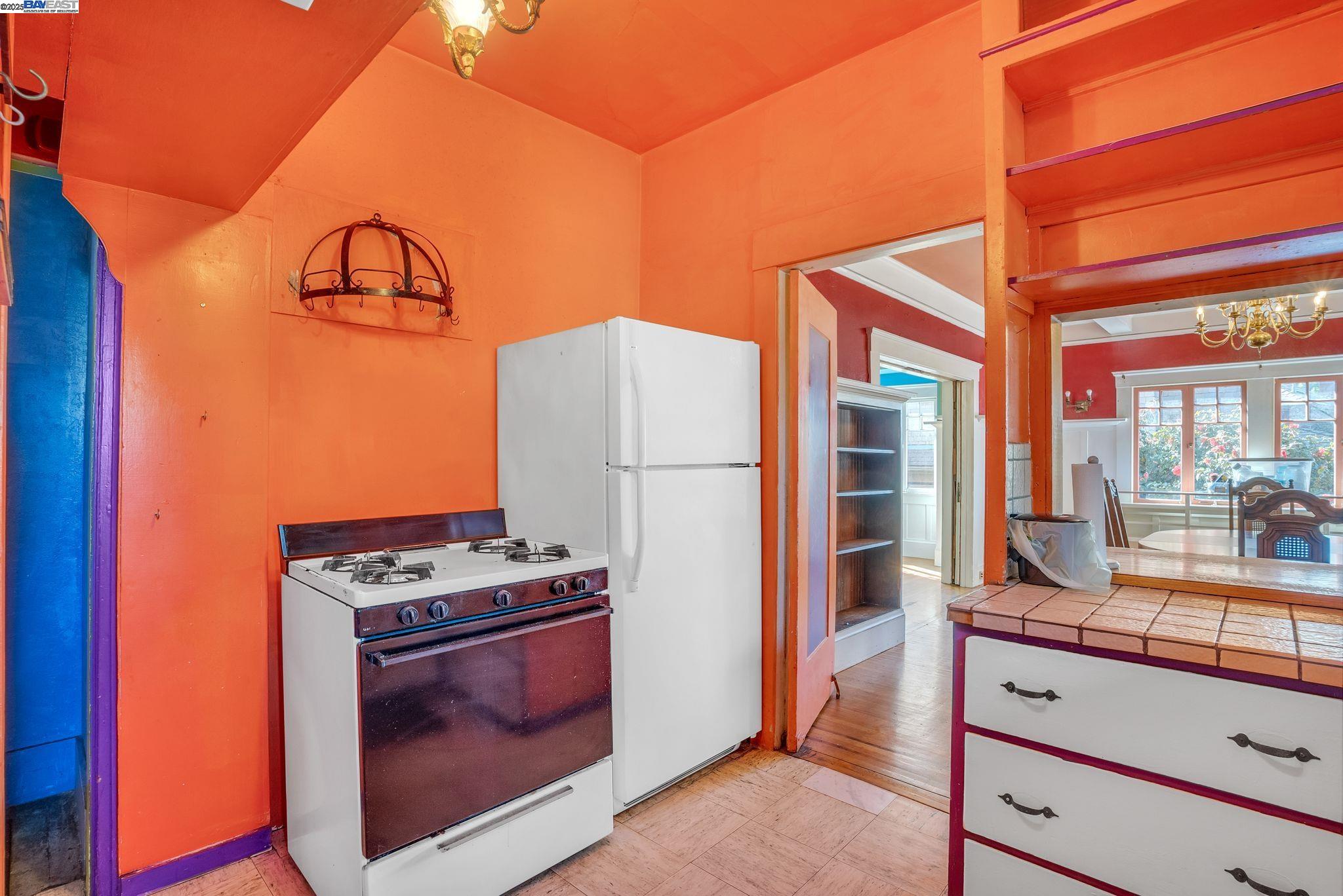 Detail Gallery Image 16 of 51 For 225-227 Orange Street, Oakland,  CA 94610 - – Beds | – Baths