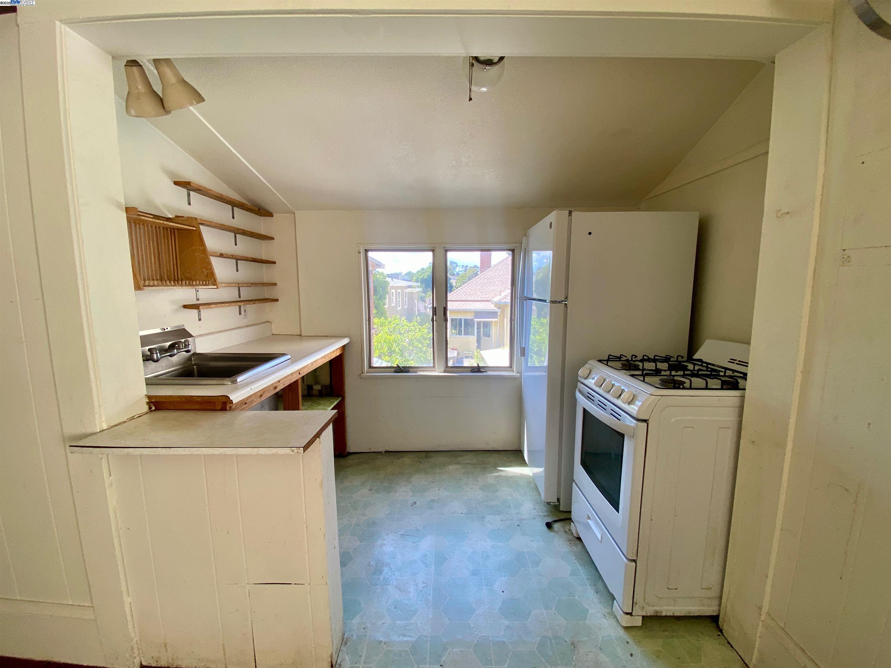 Detail Gallery Image 34 of 51 For 225-227 Orange Street, Oakland,  CA 94610 - – Beds | – Baths
