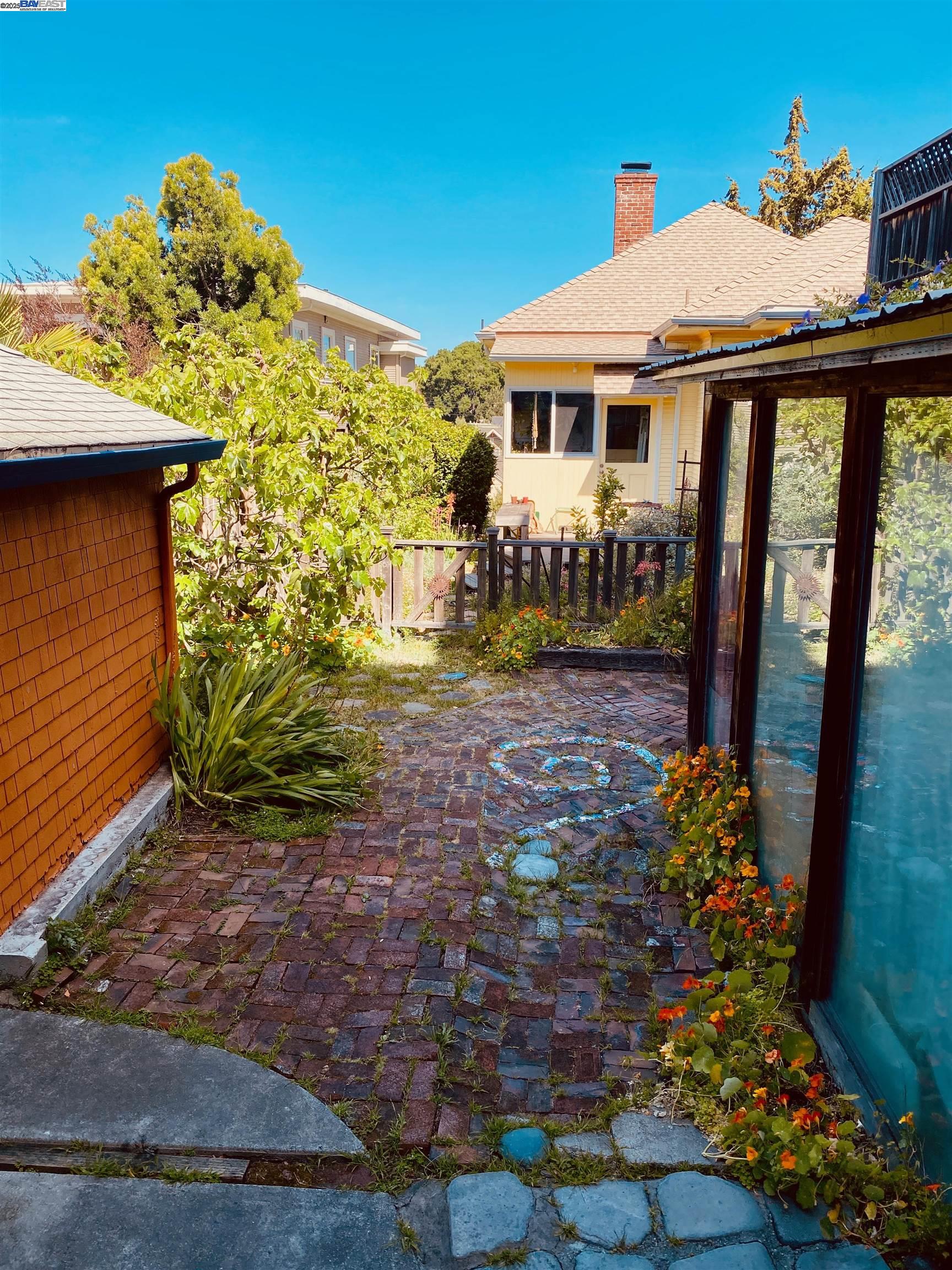 Detail Gallery Image 43 of 51 For 225-227 Orange Street, Oakland,  CA 94610 - – Beds | – Baths