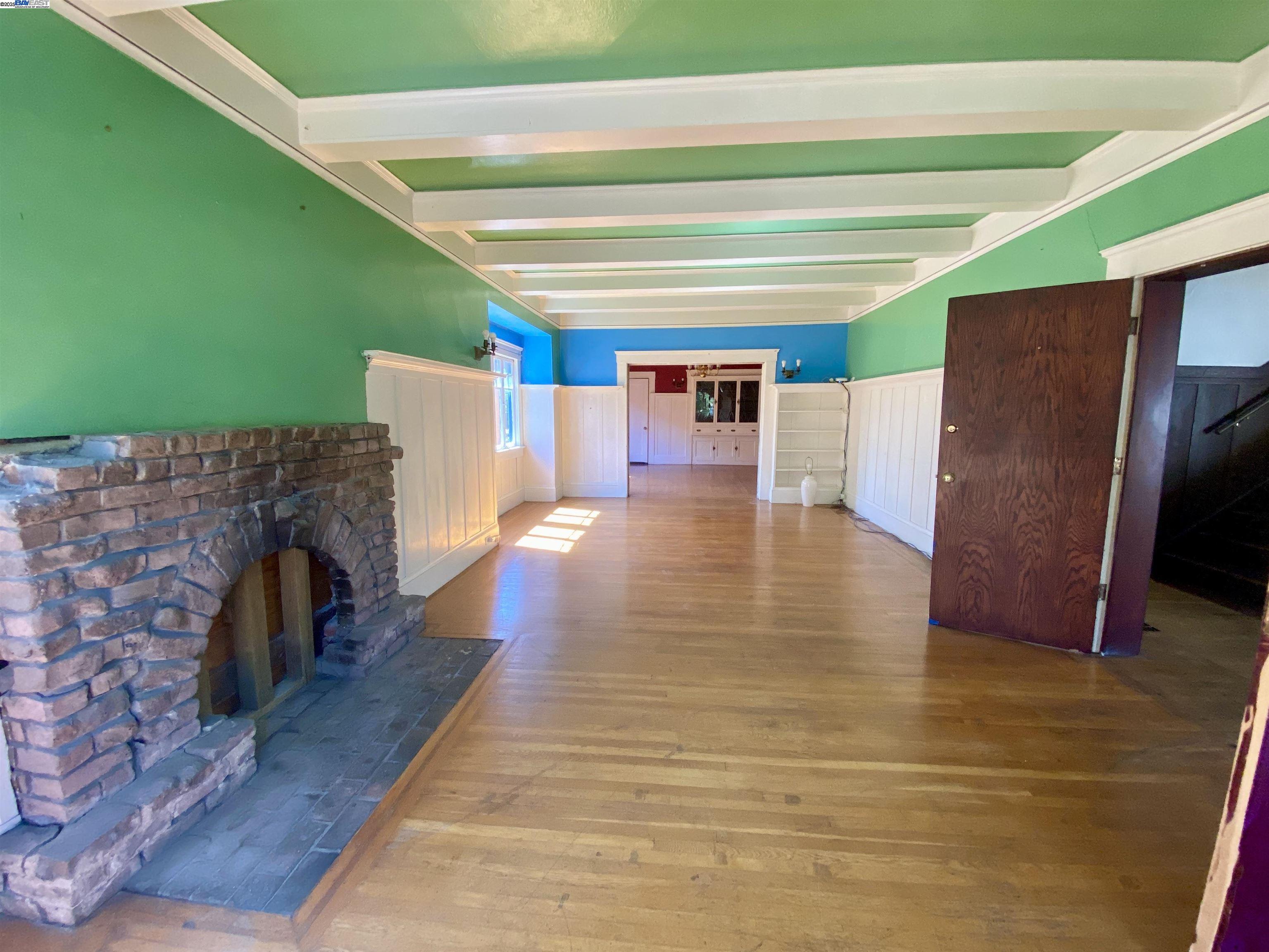 Detail Gallery Image 7 of 51 For 225-227 Orange Street, Oakland,  CA 94610 - – Beds | – Baths