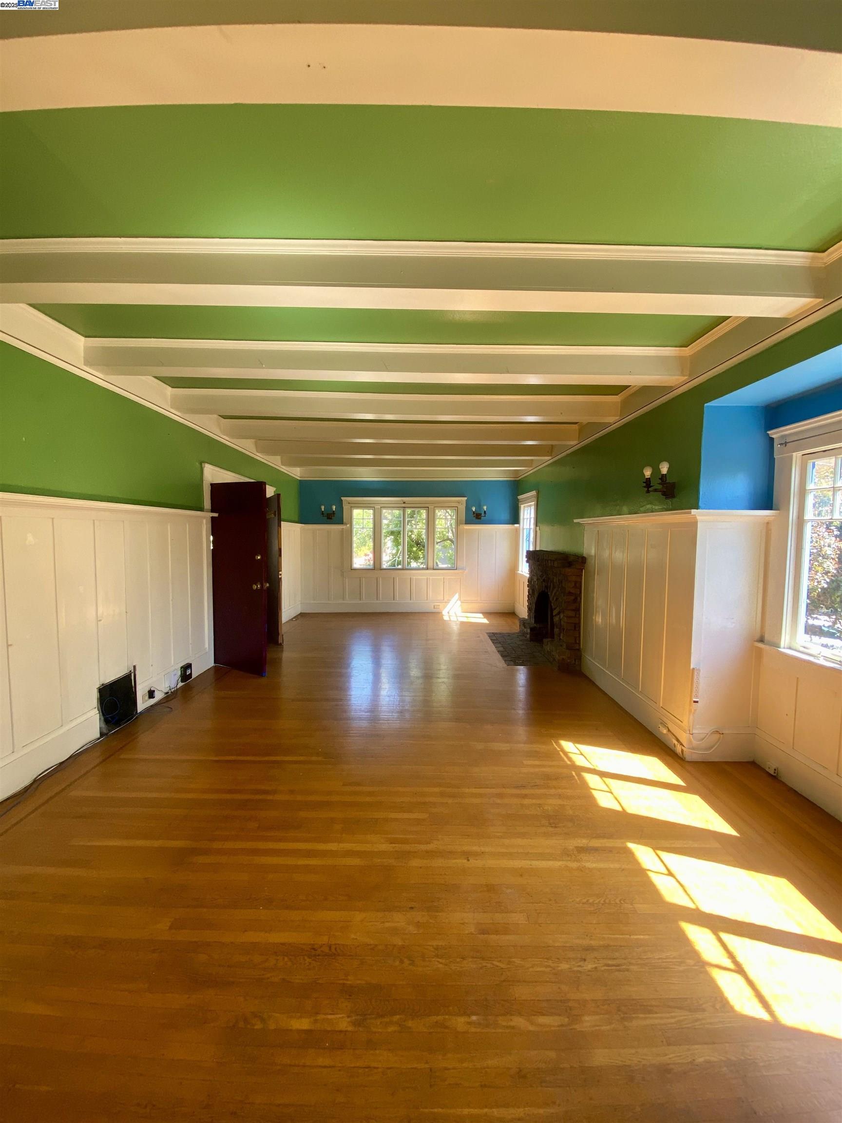 Detail Gallery Image 9 of 51 For 225-227 Orange Street, Oakland,  CA 94610 - – Beds | – Baths