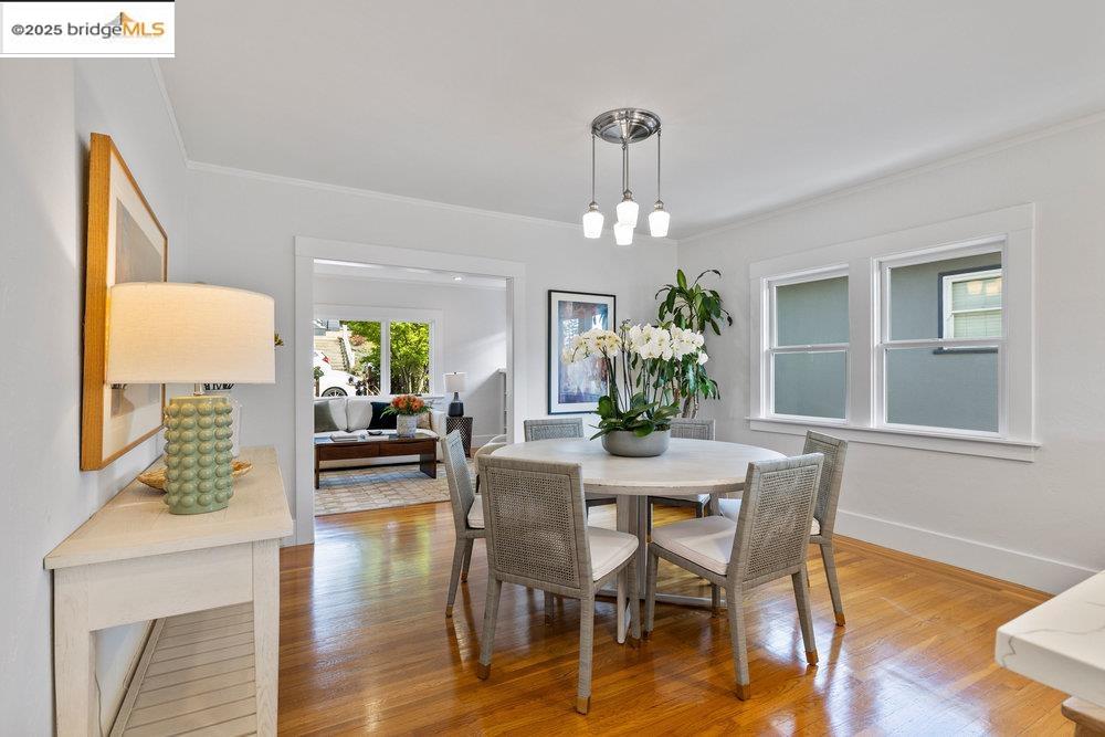 Detail Gallery Image 21 of 59 For 3941 Elston Ave, Oakland,  CA 94602 - 2 Beds | 2 Baths