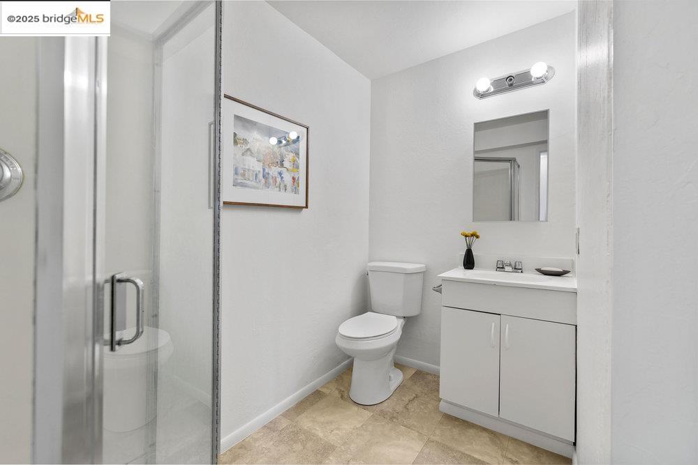Detail Gallery Image 51 of 59 For 3941 Elston Ave, Oakland,  CA 94602 - 2 Beds | 2 Baths