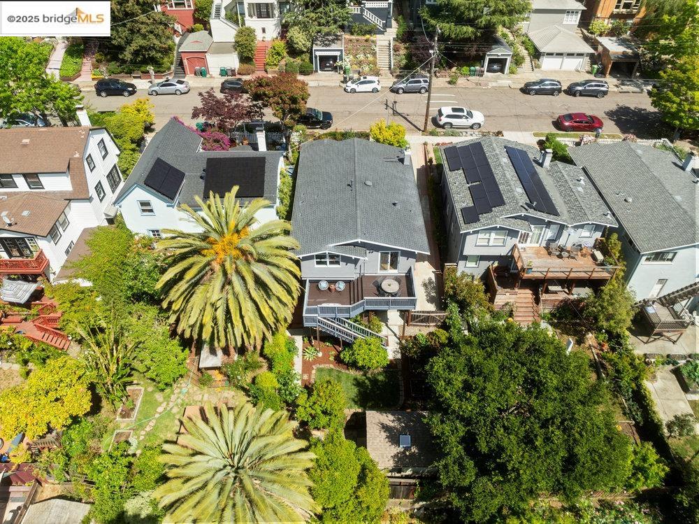 Detail Gallery Image 55 of 59 For 3941 Elston Ave, Oakland,  CA 94602 - 2 Beds | 2 Baths