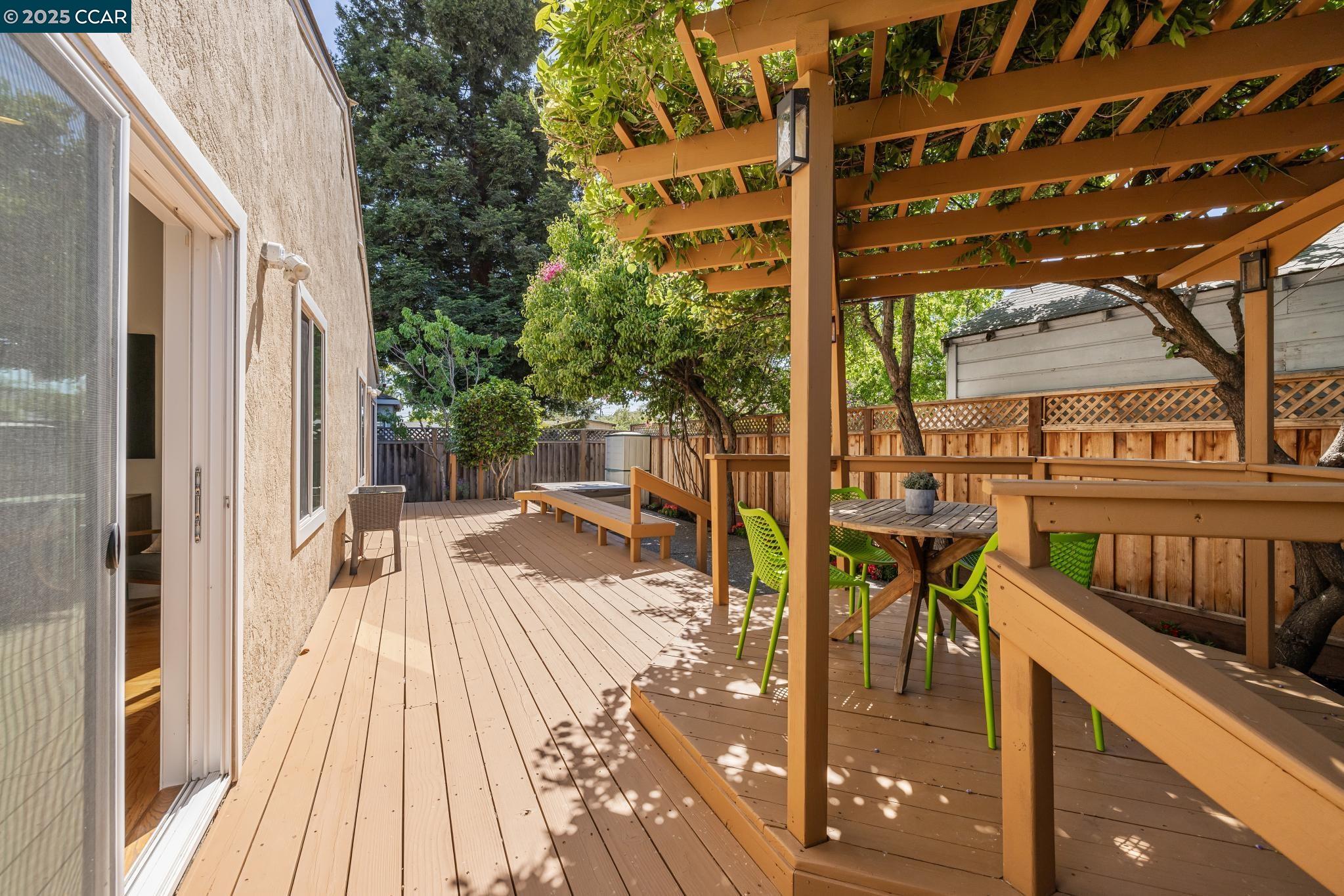 Detail Gallery Image 23 of 44 For 1617 139th Ave, San Leandro,  CA 94578 - 3 Beds | 2 Baths