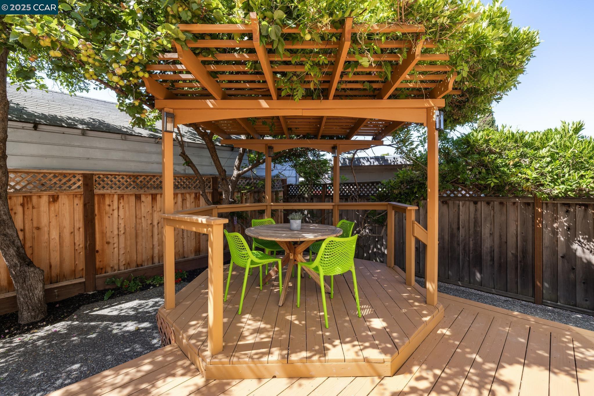 Detail Gallery Image 35 of 44 For 1617 139th Ave, San Leandro,  CA 94578 - 3 Beds | 2 Baths