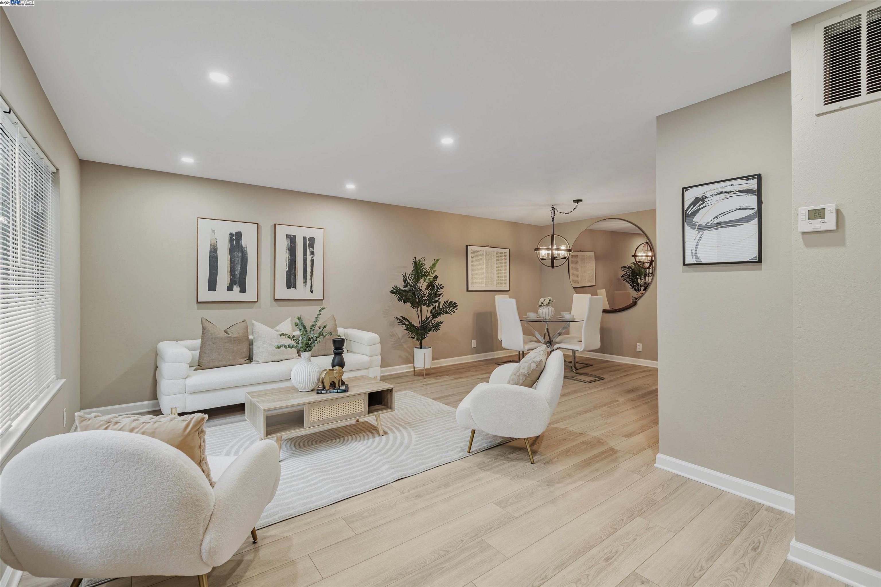 Detail Gallery Image 2 of 36 For 32 Parkview Ter, San Pablo,  CA 94806 - 3 Beds | 2/1 Baths