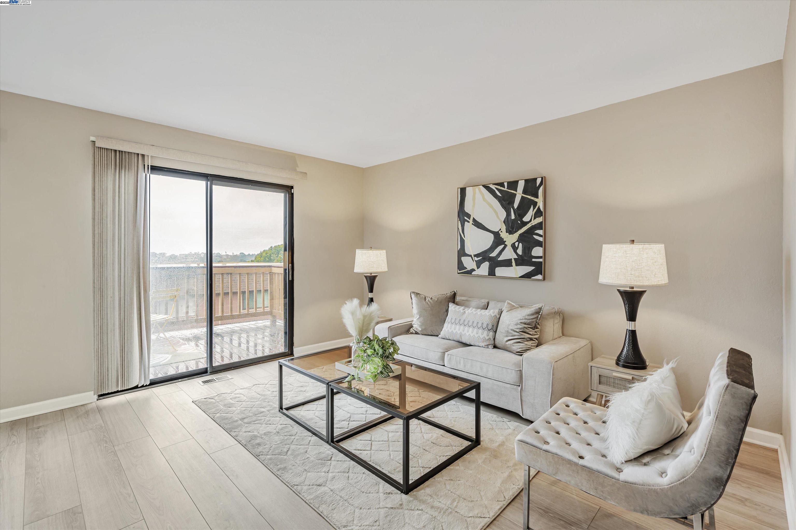 Detail Gallery Image 11 of 36 For 32 Parkview Ter, San Pablo,  CA 94806 - 3 Beds | 2/1 Baths