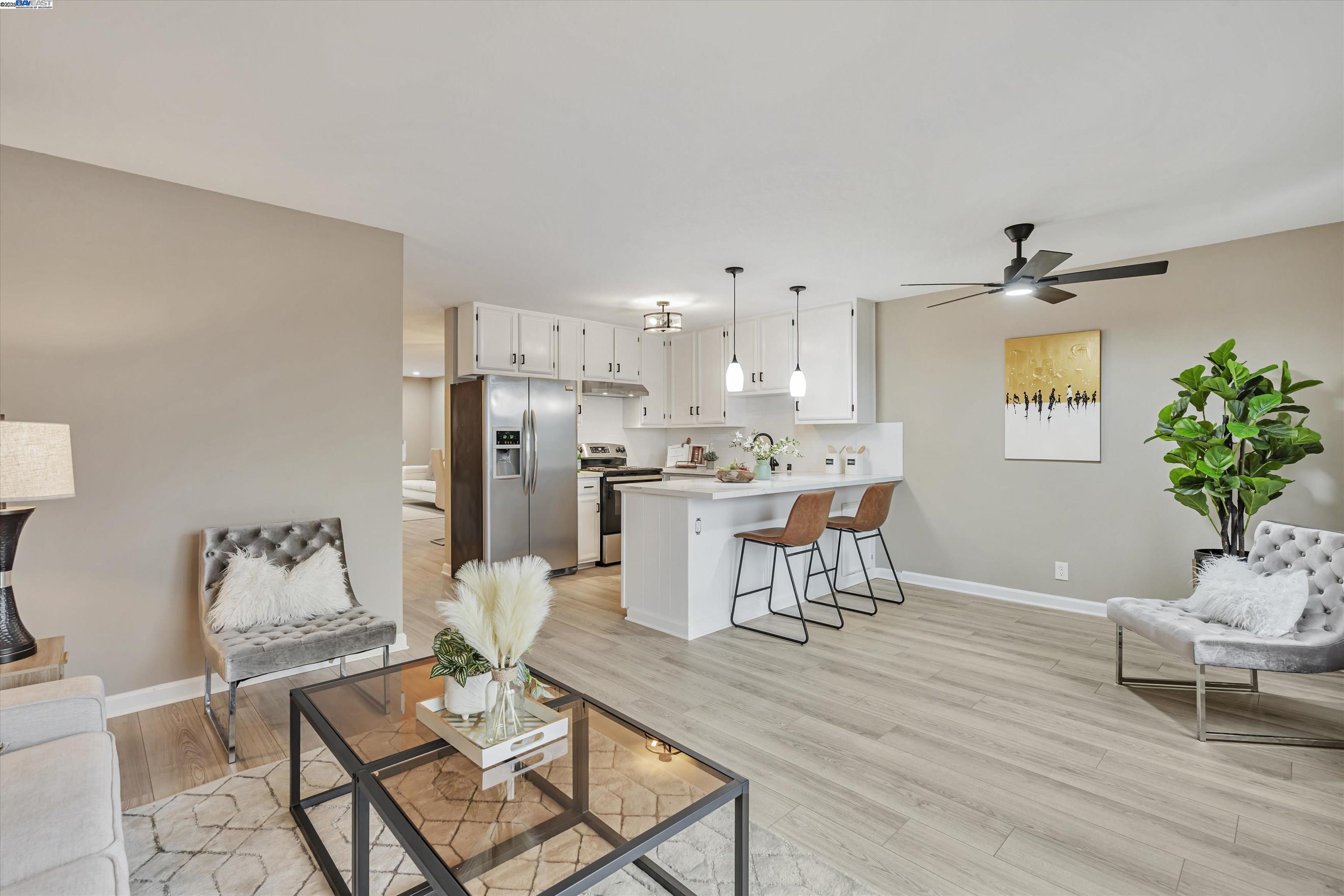 Detail Gallery Image 12 of 36 For 32 Parkview Ter, San Pablo,  CA 94806 - 3 Beds | 2/1 Baths