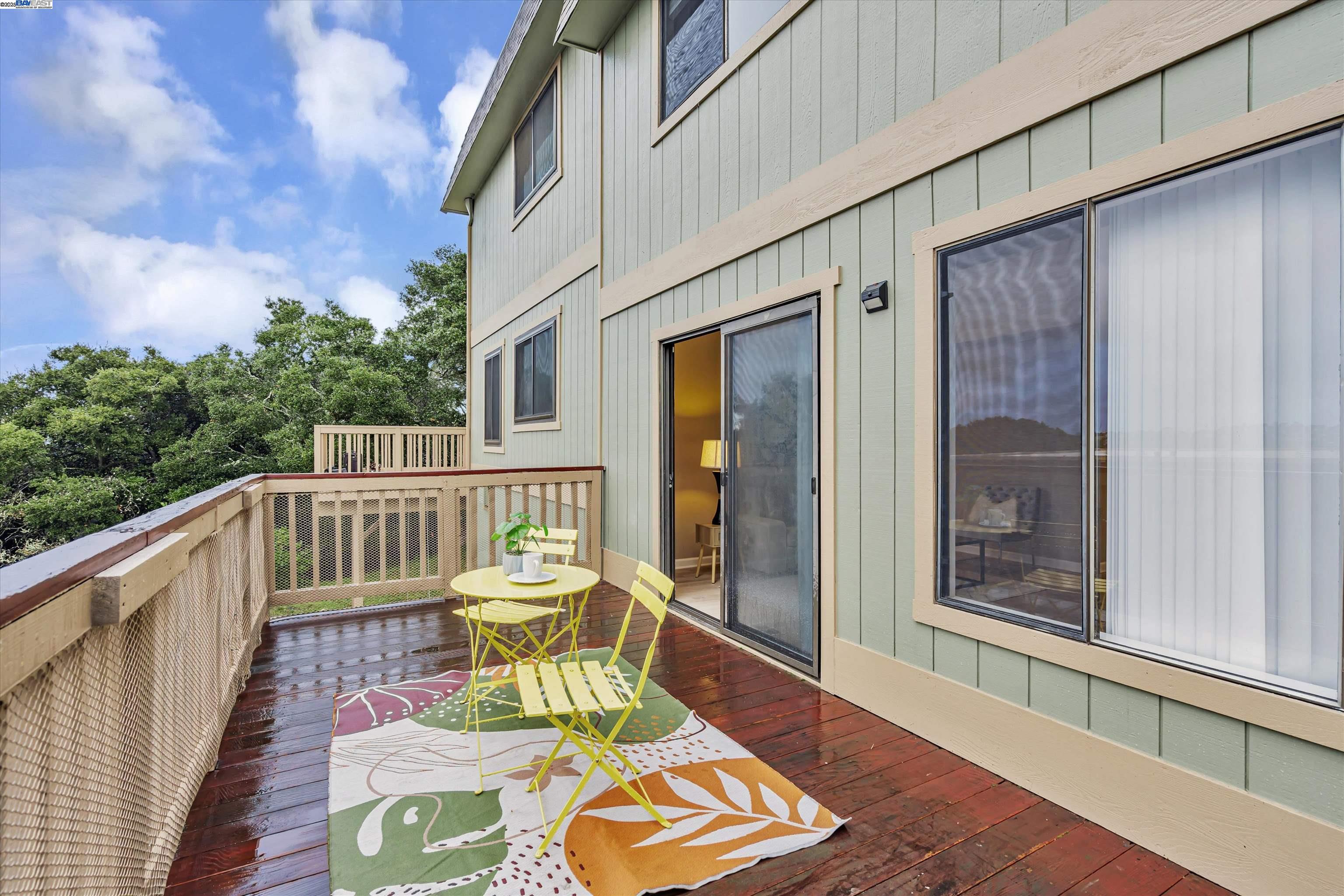 Detail Gallery Image 19 of 36 For 32 Parkview Ter, San Pablo,  CA 94806 - 3 Beds | 2/1 Baths