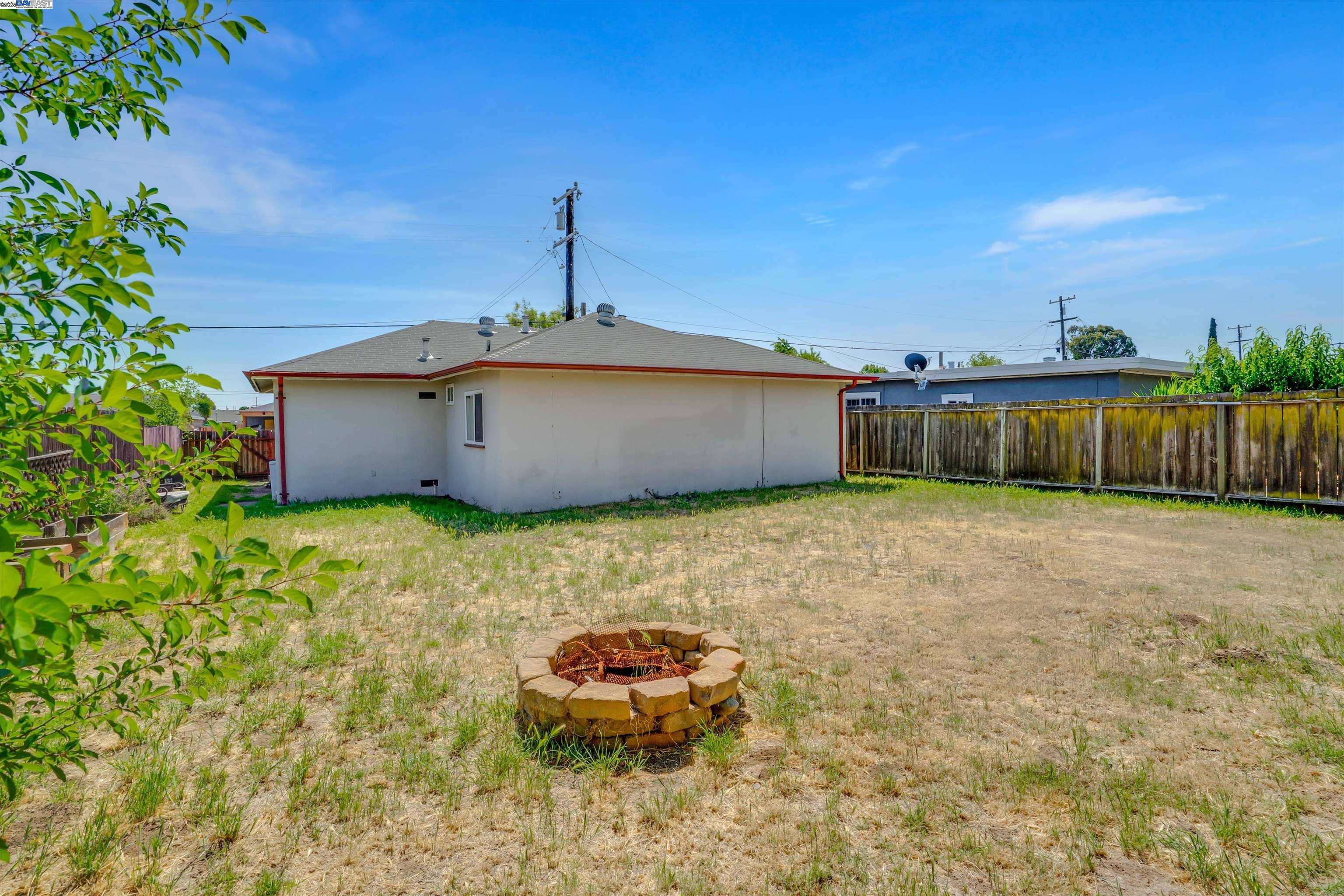 Detail Gallery Image 20 of 21 For 23 Island View Dr, Bay Point,  CA 94565 - 2 Beds | 1 Baths