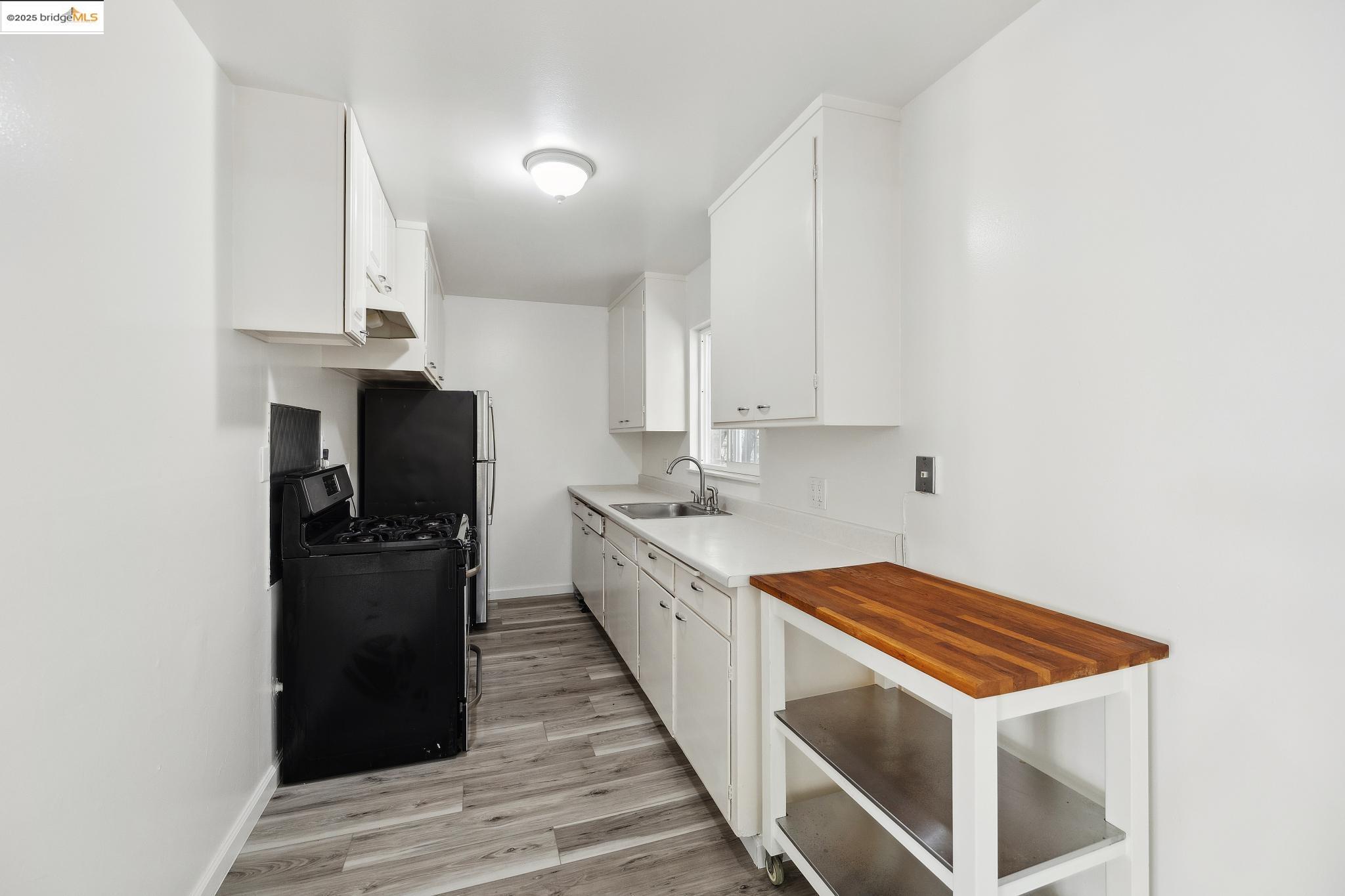 Detail Gallery Image 17 of 52 For 2523 Mason St, Oakland,  CA 94605 - – Beds | – Baths