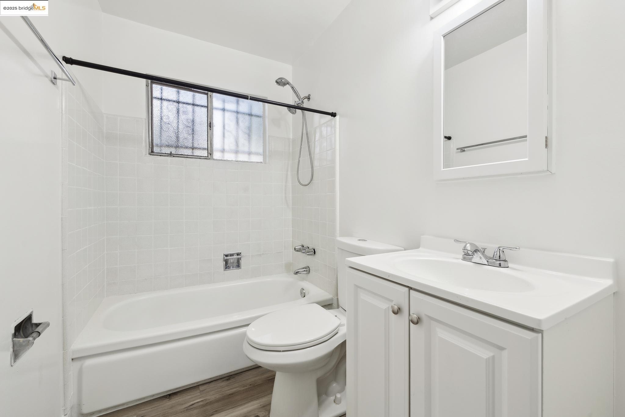 Detail Gallery Image 23 of 52 For 2523 Mason St, Oakland,  CA 94605 - – Beds | – Baths