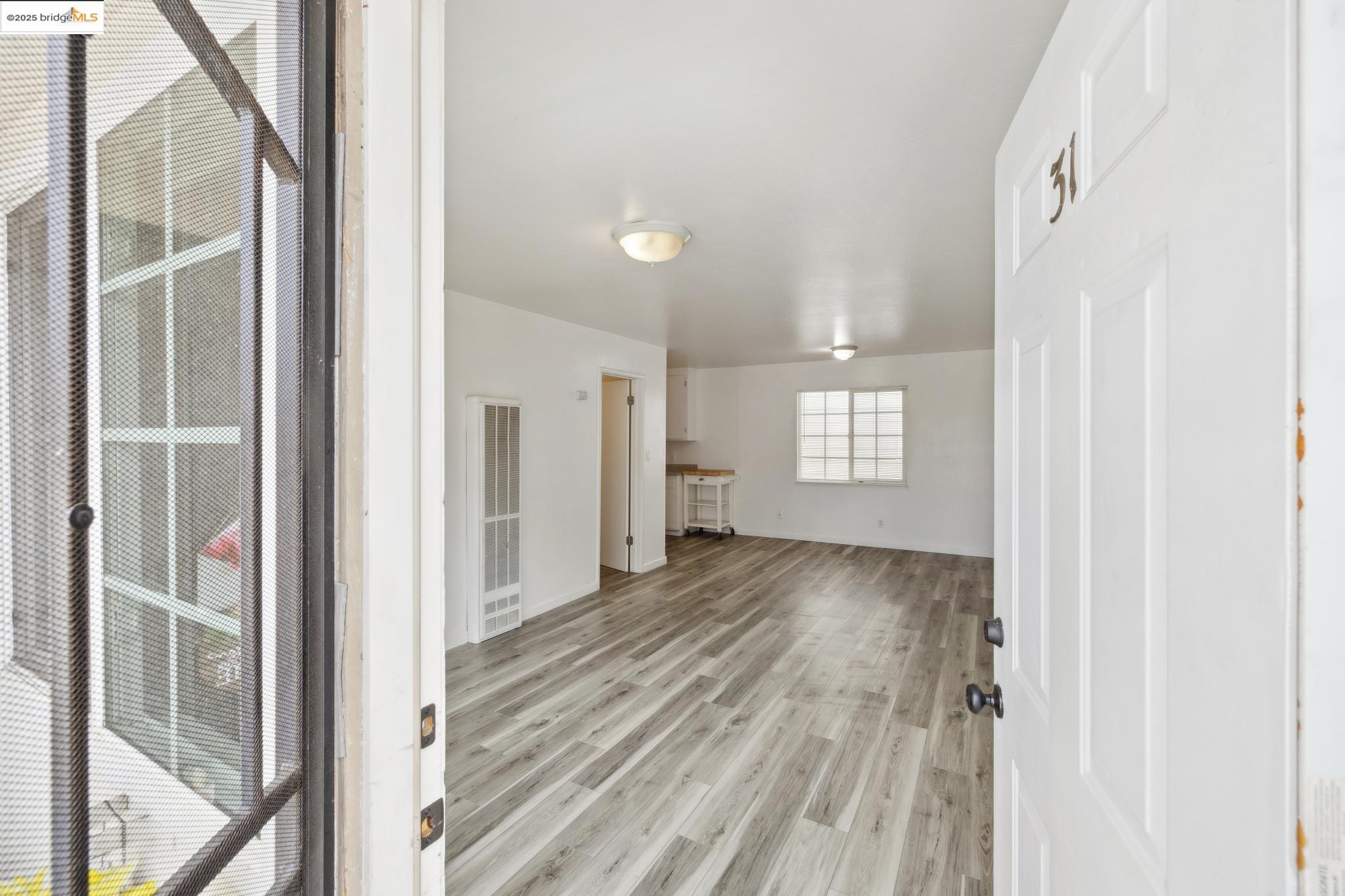 Detail Gallery Image 25 of 52 For 2523 Mason St, Oakland,  CA 94605 - – Beds | – Baths