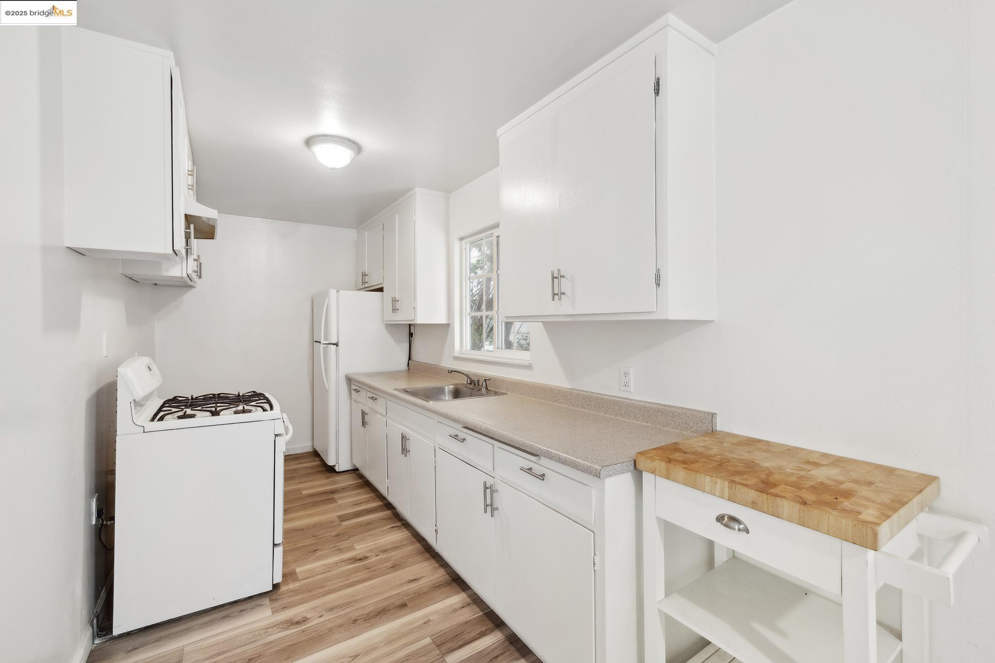 Detail Gallery Image 32 of 52 For 2523 Mason St, Oakland,  CA 94605 - – Beds | – Baths