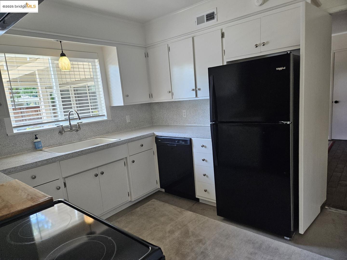 Detail Gallery Image 25 of 46 For 1810 Mcdowell Way, Stockton,  CA 95207 - 4 Beds | 2 Baths