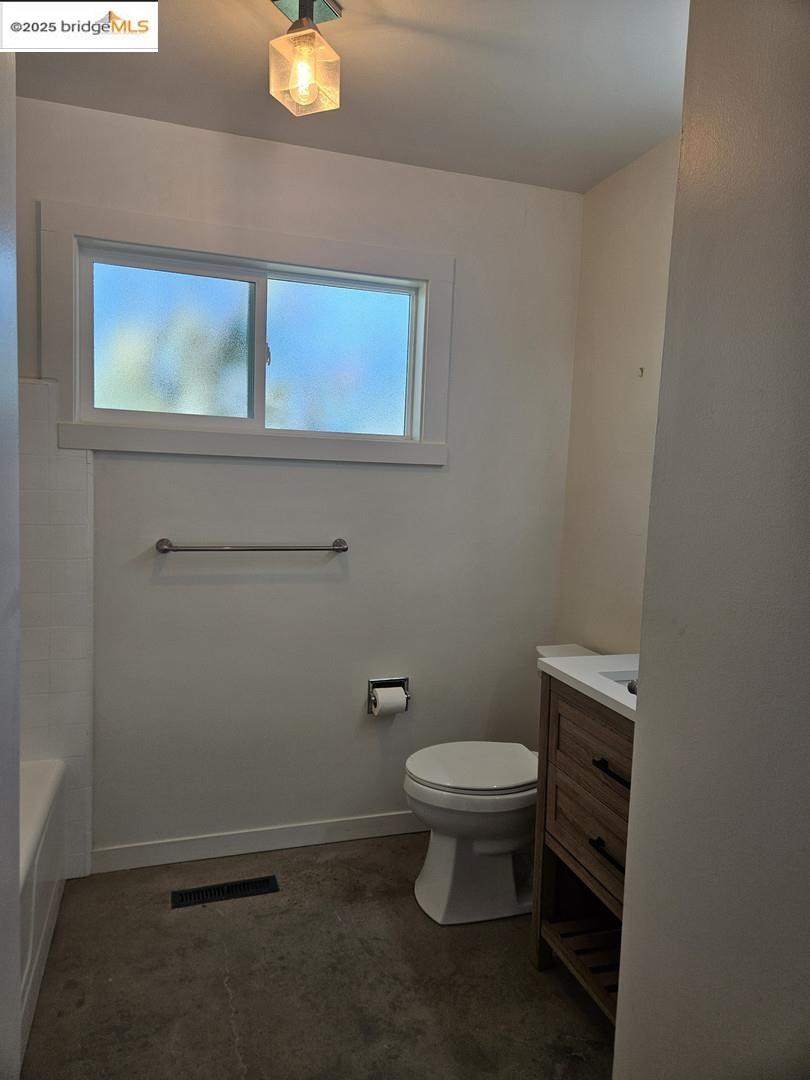 Detail Gallery Image 43 of 46 For 1810 Mcdowell Way, Stockton,  CA 95207 - 4 Beds | 2 Baths