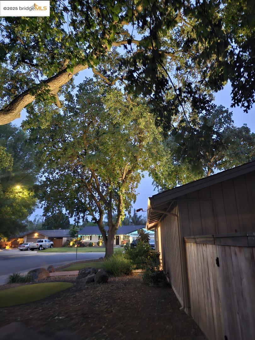 Detail Gallery Image 44 of 46 For 1810 Mcdowell Way, Stockton,  CA 95207 - 4 Beds | 2 Baths