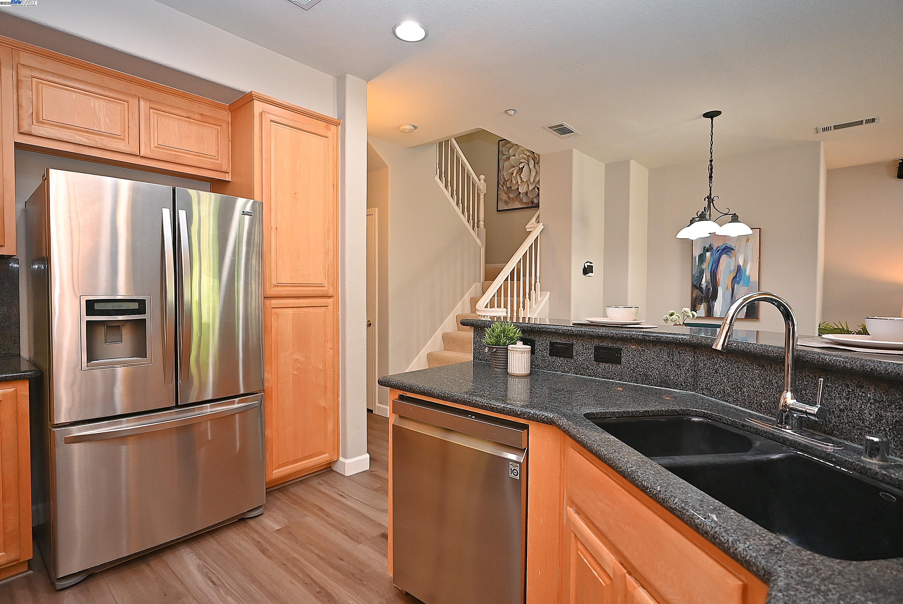 Photo #16: 41097853 Listing: Photo #16