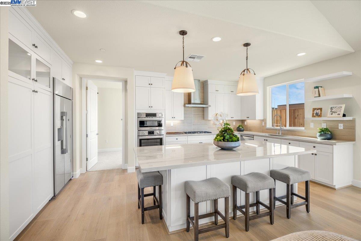 Detail Gallery Image 15 of 50 For 32606 Singh Circle, Union City,  CA 94587 - 4 Beds | 3/1 Baths