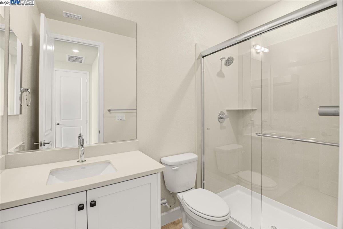 Detail Gallery Image 22 of 50 For 32606 Singh Circle, Union City,  CA 94587 - 4 Beds | 3/1 Baths