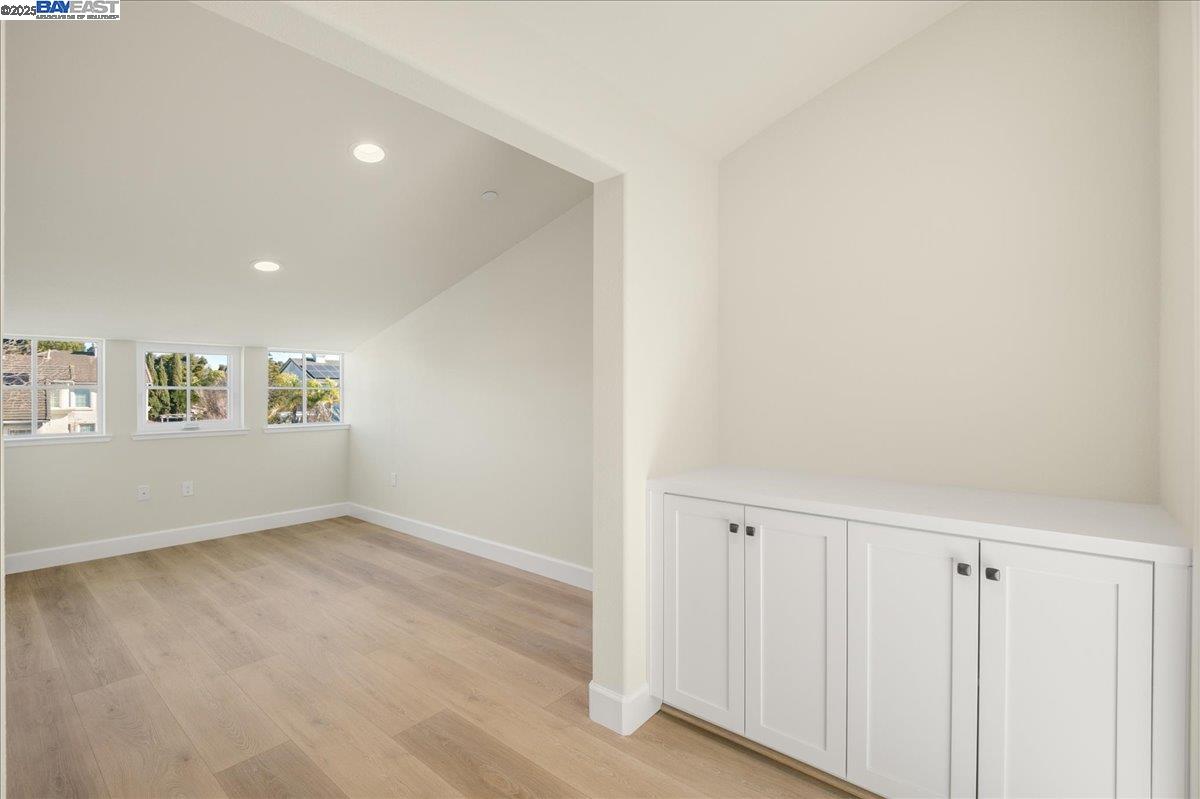 Detail Gallery Image 38 of 50 For 32606 Singh Circle, Union City,  CA 94587 - 4 Beds | 3/1 Baths