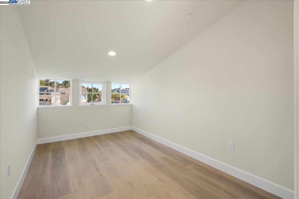 Detail Gallery Image 39 of 50 For 32606 Singh Circle, Union City,  CA 94587 - 4 Beds | 3/1 Baths