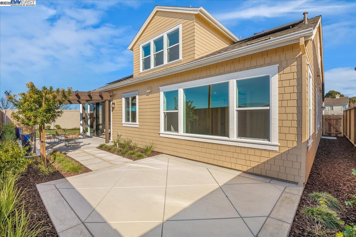 Detail Gallery Image 46 of 50 For 32606 Singh Circle, Union City,  CA 94587 - 4 Beds | 3/1 Baths