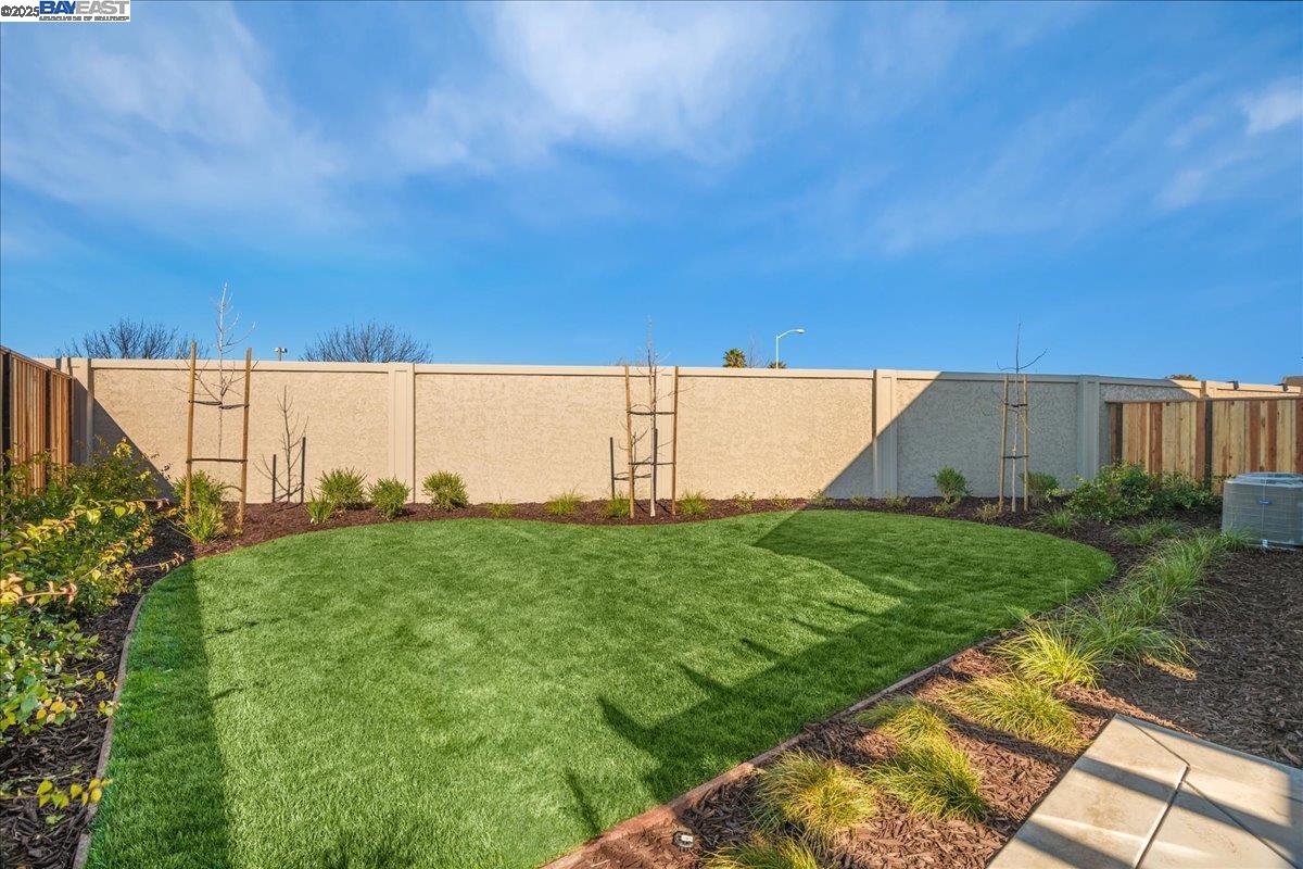Detail Gallery Image 47 of 50 For 32606 Singh Circle, Union City,  CA 94587 - 4 Beds | 3/1 Baths