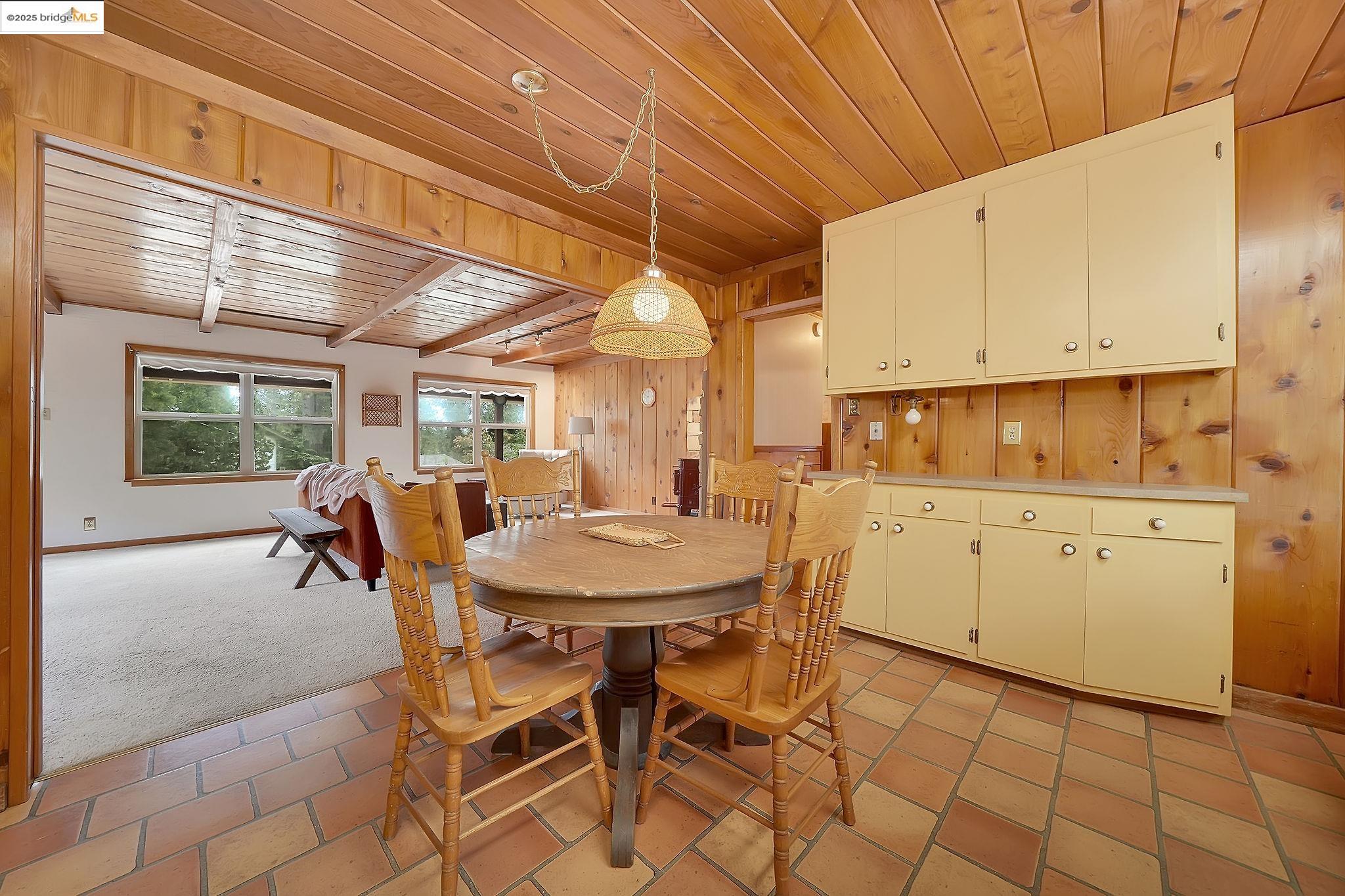 Detail Gallery Image 19 of 44 For 5018 Hillcrest Drive, Hathaway Pines,  CA 95233 - 3 Beds | 2 Baths