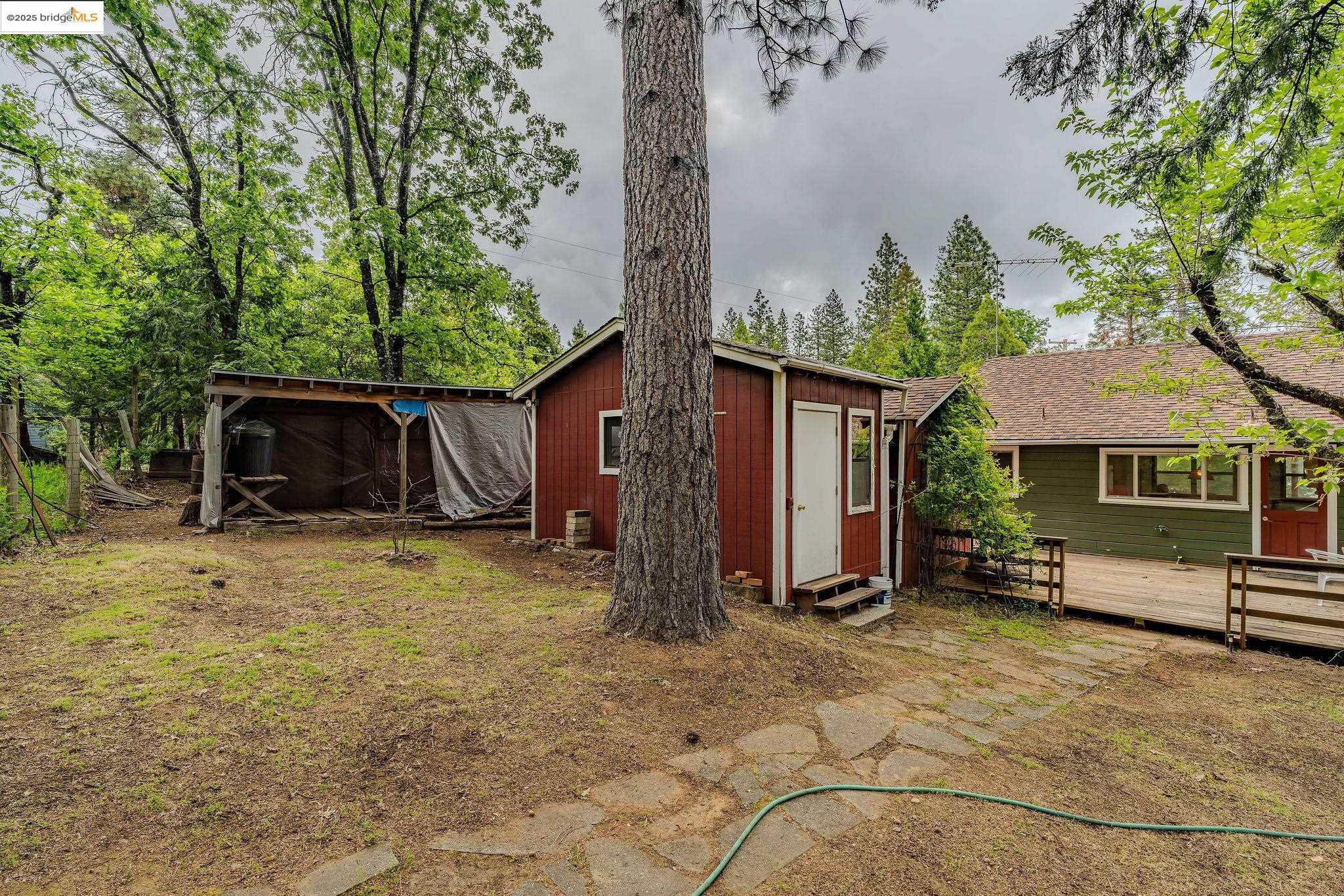 Detail Gallery Image 39 of 44 For 5018 Hillcrest Drive, Hathaway Pines,  CA 95233 - 3 Beds | 2 Baths