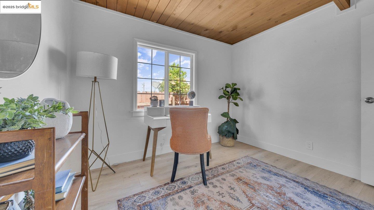 Detail Gallery Image 24 of 38 For 830 Patrick Dr, Pinole,  CA 94564 - 3 Beds | 1 Baths